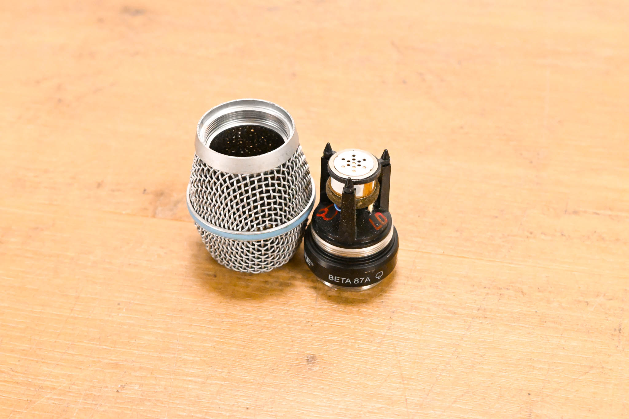 Shure BETA 87A Wireless Microphone Capsule