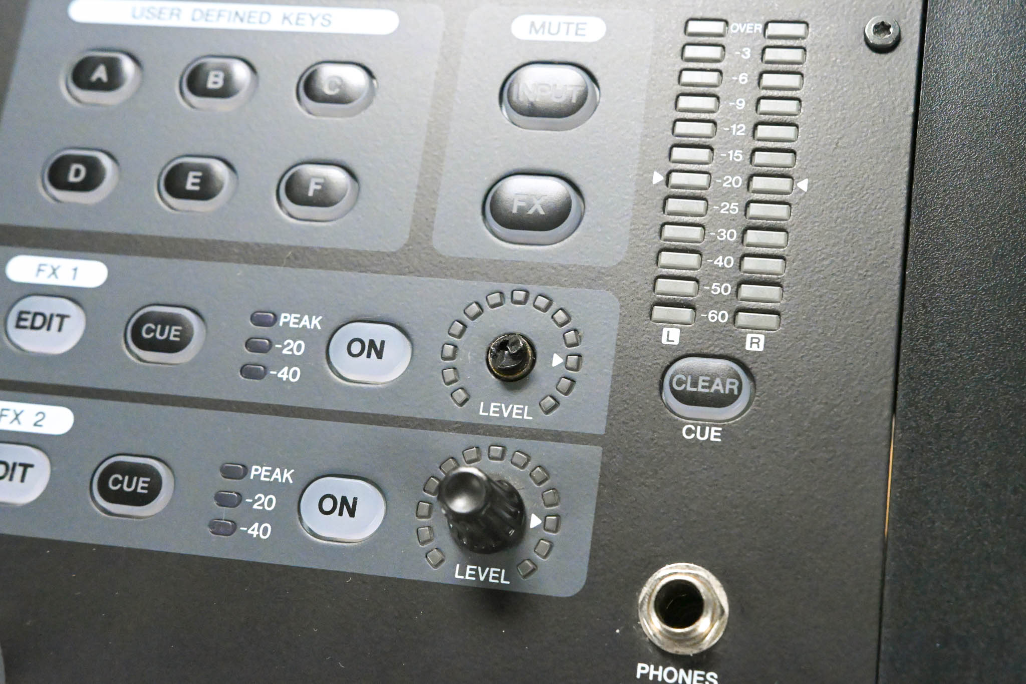 Yamaha TF3 24-Channel Digital Audio Mixer
