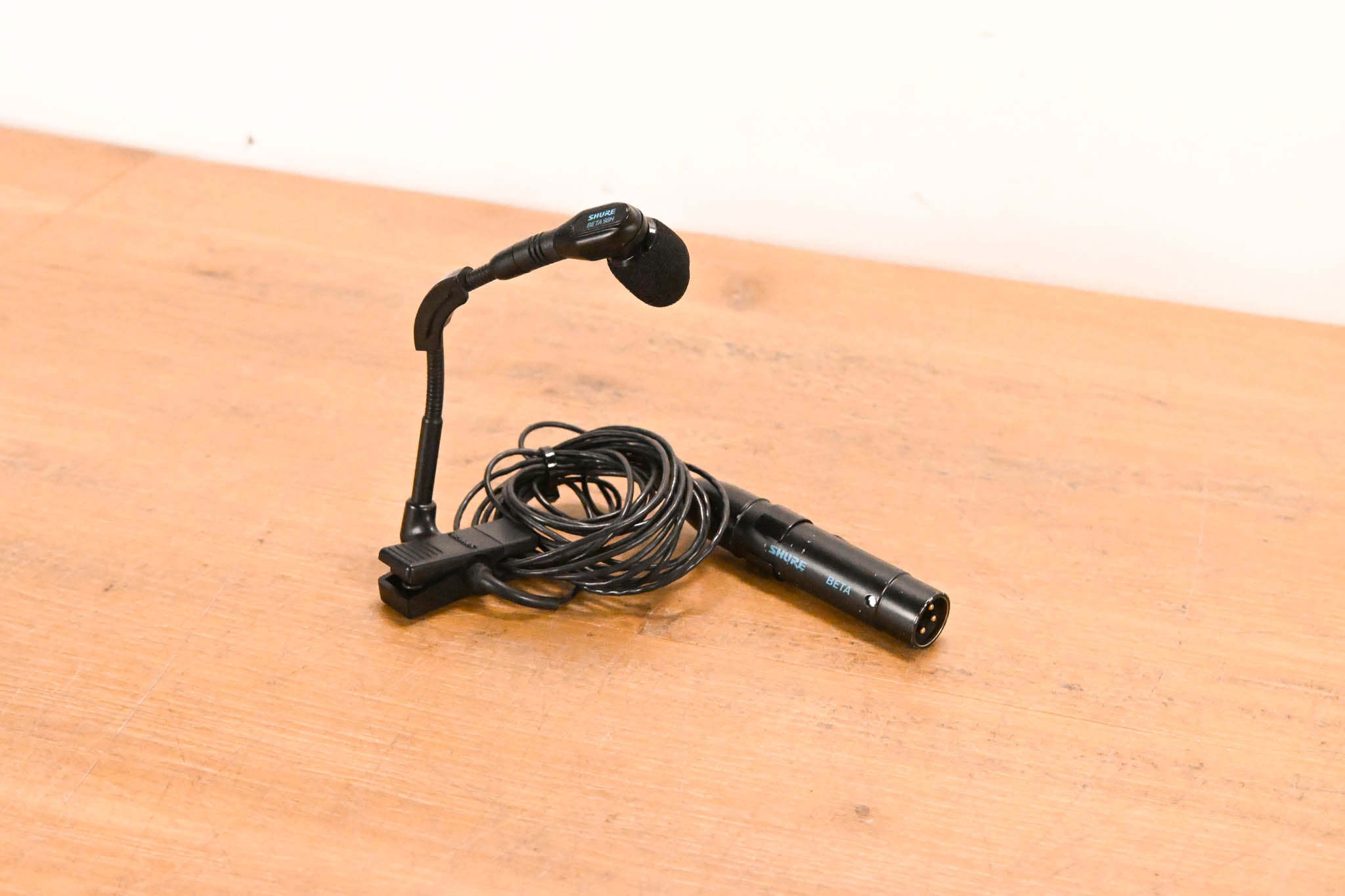 Shure Beta 98H/C Miniature Cardioid Condenser Instrument Microphone