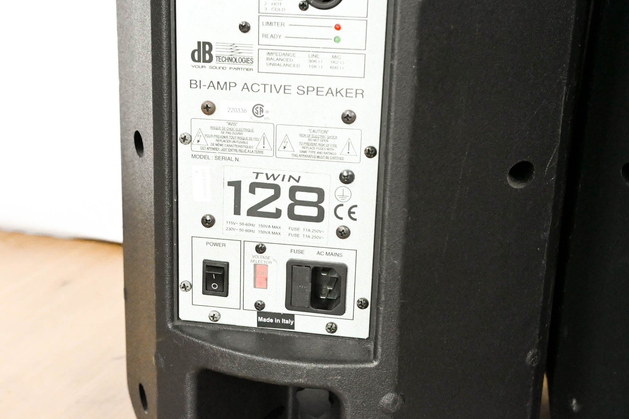 dBTechnologies Twin 128 Active 2-Way Stage Monitor (PAIR)