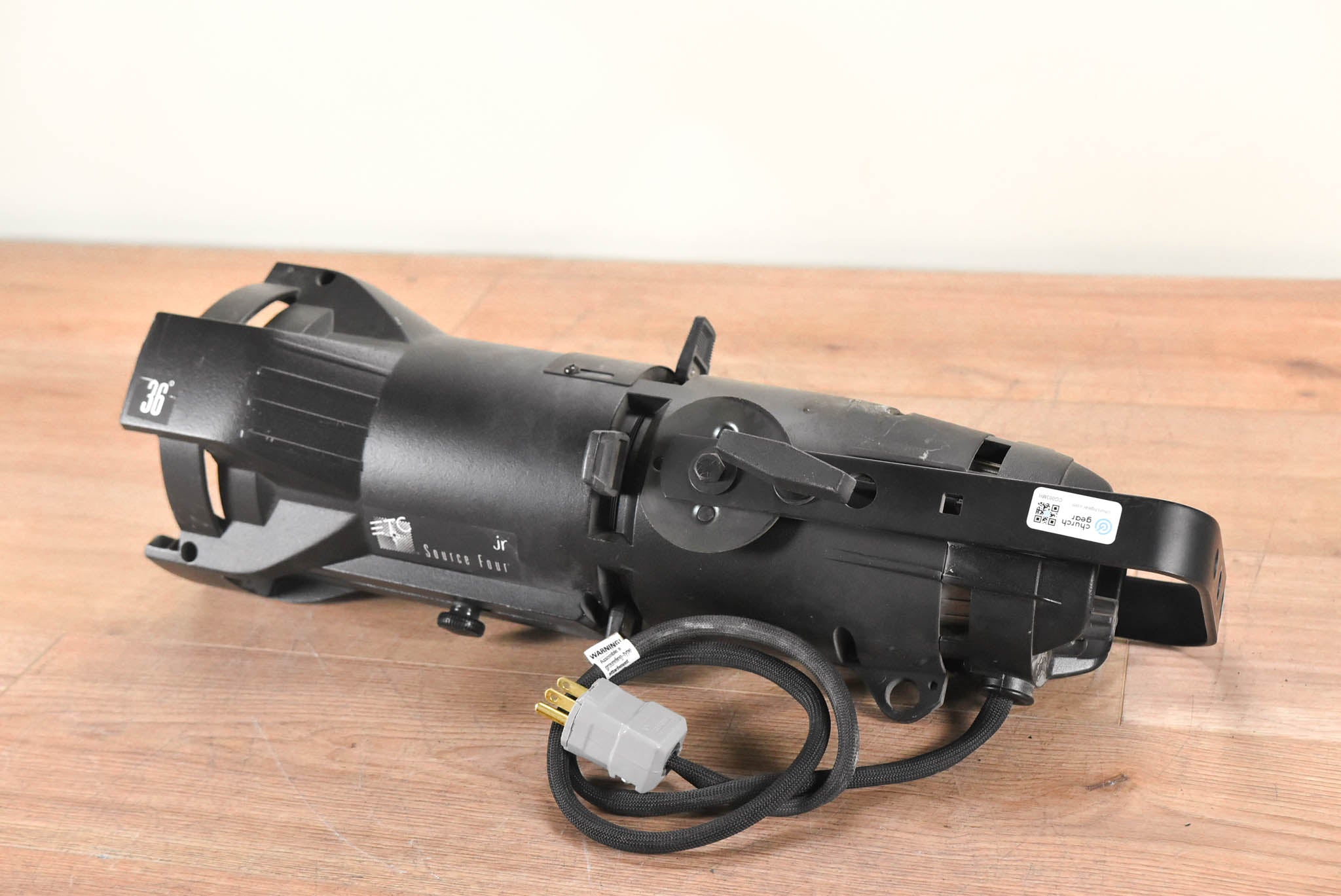 ETC Source Four Jr 36 Degree 575 Ellipsoidal Light