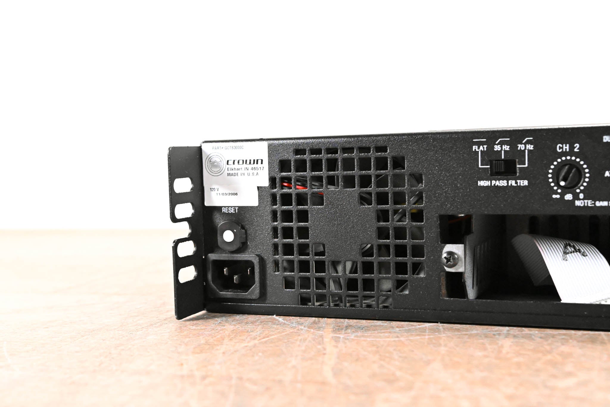 Crown CTs 3000 2-Channel Power Amplifier CG008T6