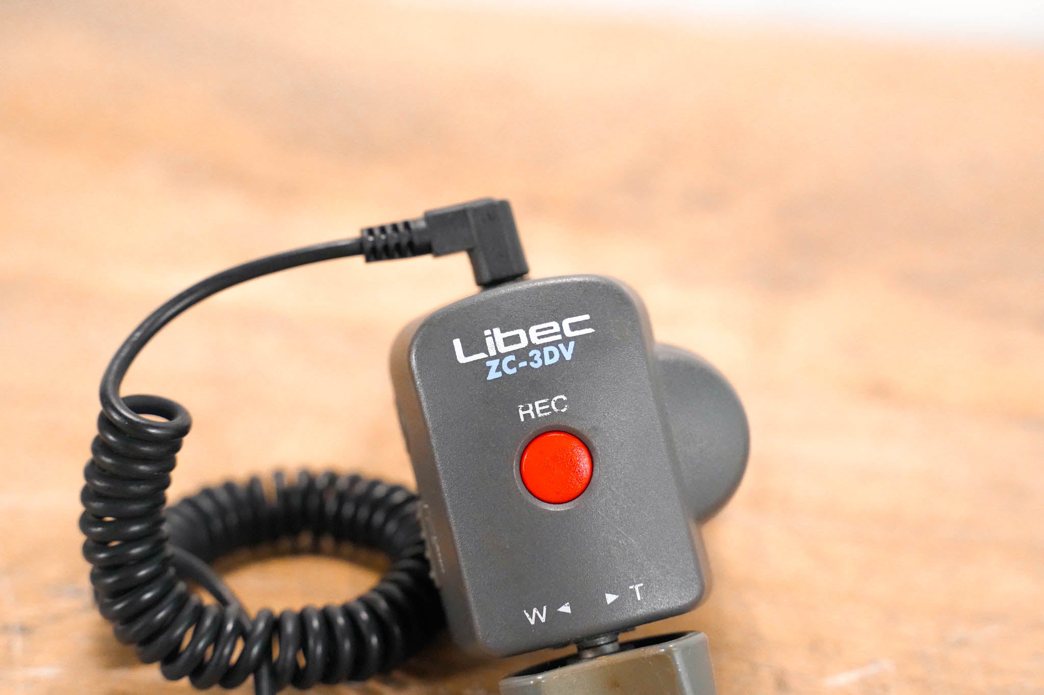 Libec ZC-3DV Zoom Control for Sony Panasonic and Canon DV Cameras