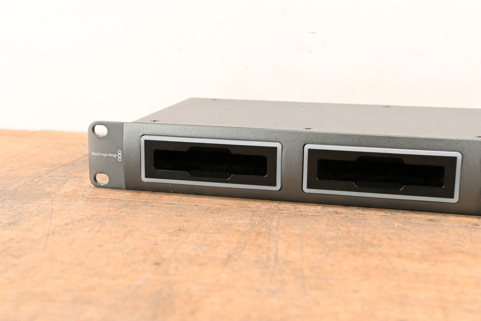 Blackmagic Design HyperDeck Studio 2