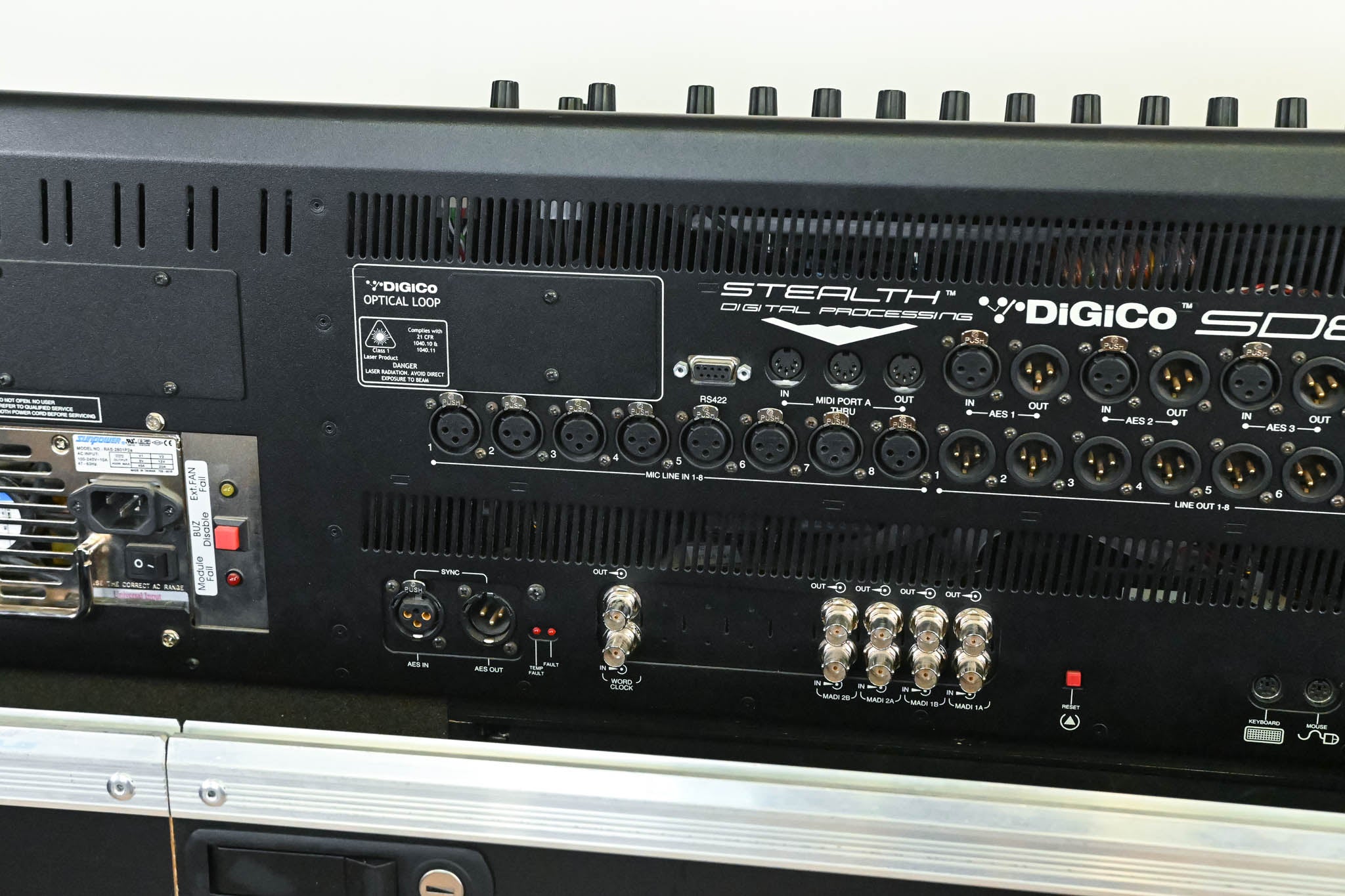 DiGiCo SD8 120-Channel Digital Mixing Console with Road Case