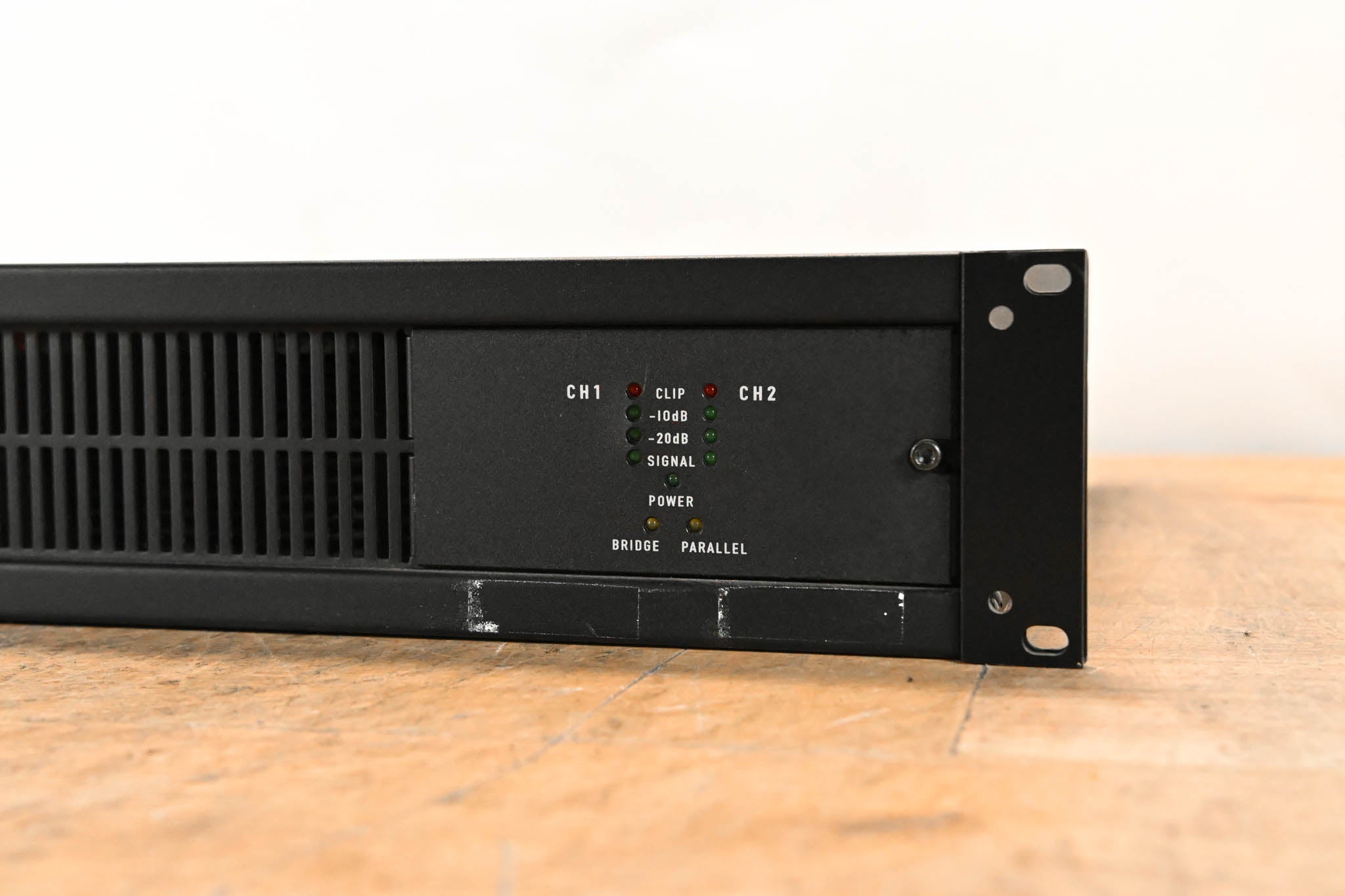 QSC CX702 2-Channel 700W Power Amplifier