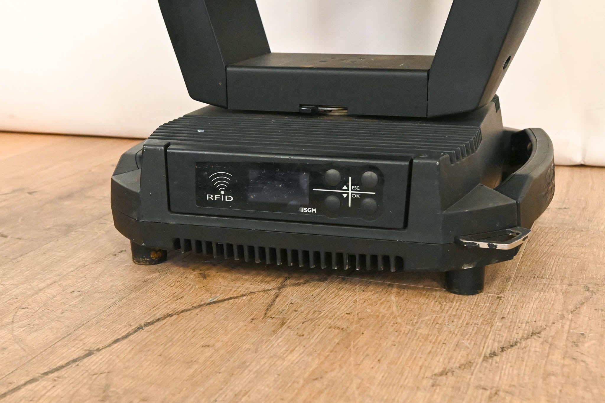 SGM G-Spot LED Moving Head (NO POWER CABLE)