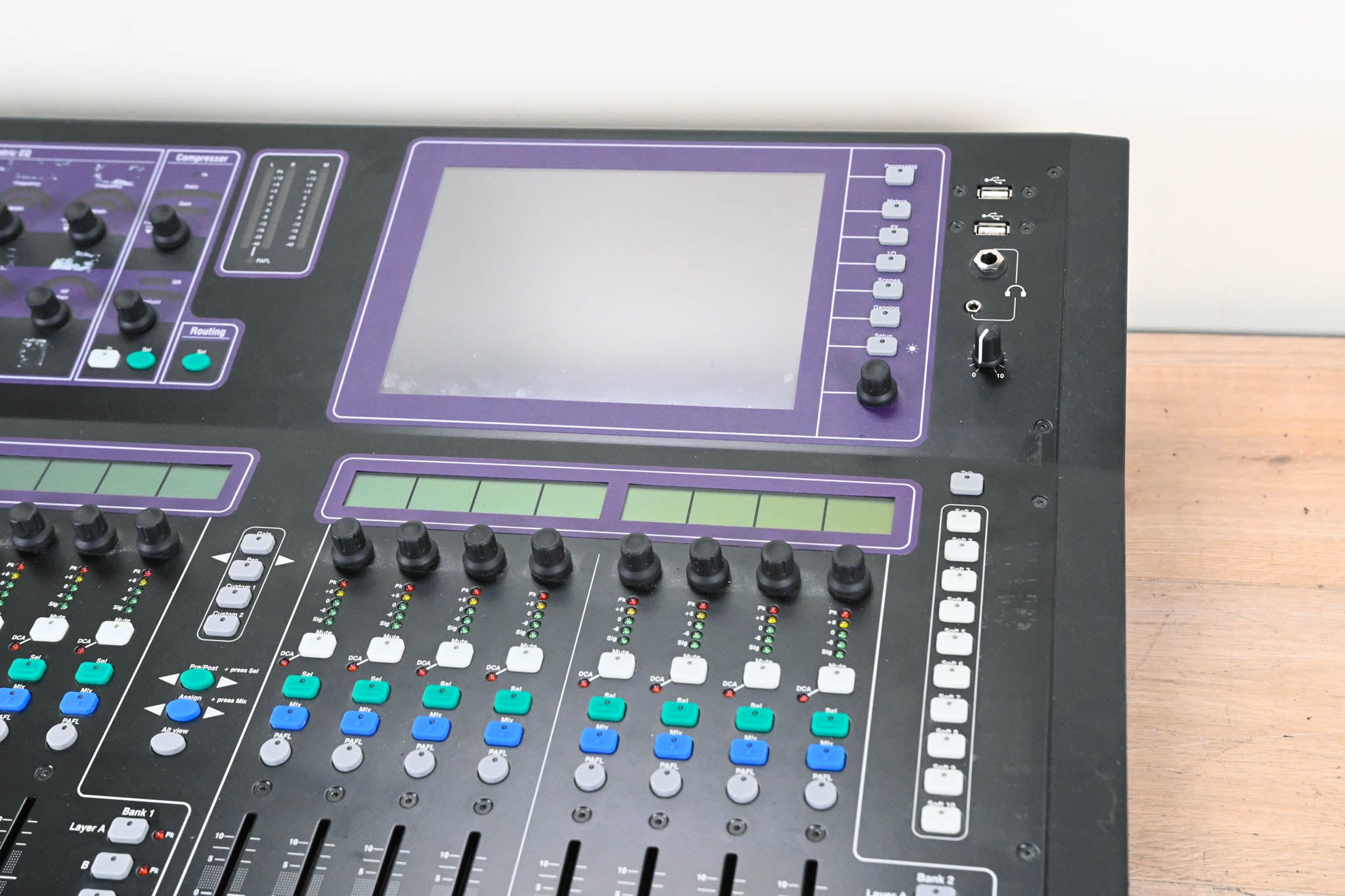 Allen & Heath GLD-80 Digital Audio Mixing Surface