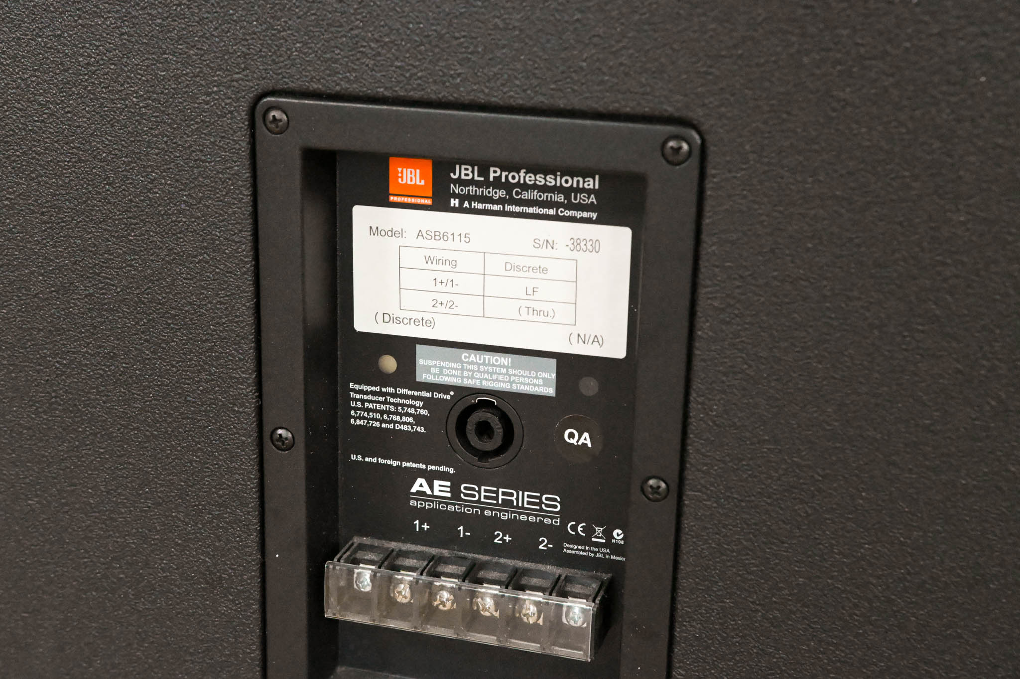 JBL ASB6115 Compact 15" High-Power Subwoofer