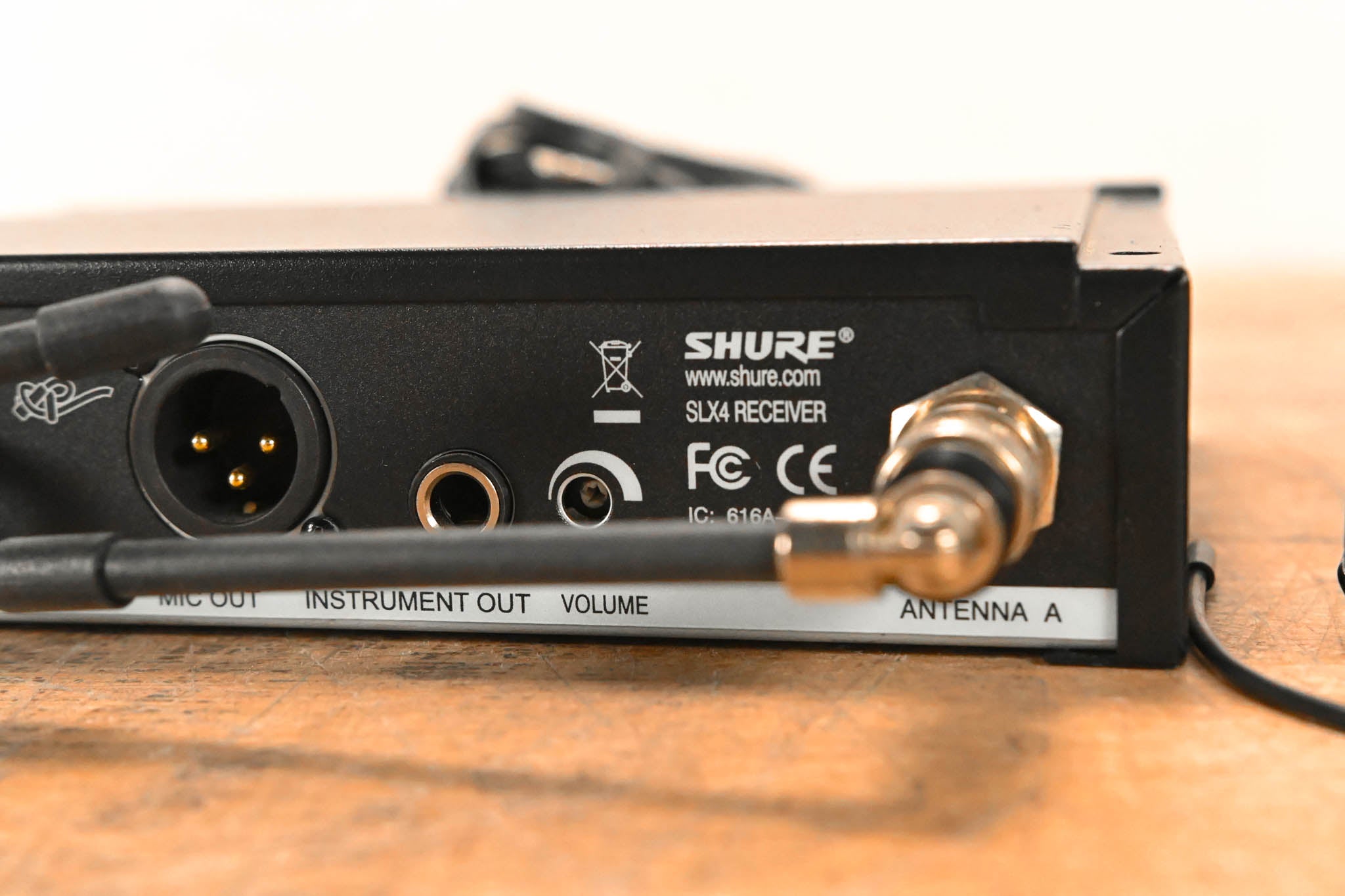 Shure SLX14-H5 Wireless Bodypack System - 518-542 MHz (NO POWER SUPPLY)