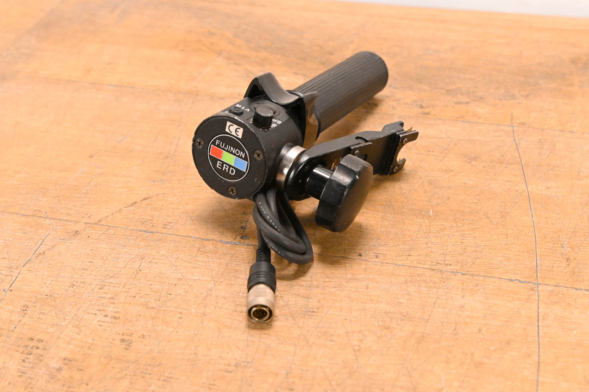 Fujinon ERD-22B 12-Pin Zoom Rate Demand Controller