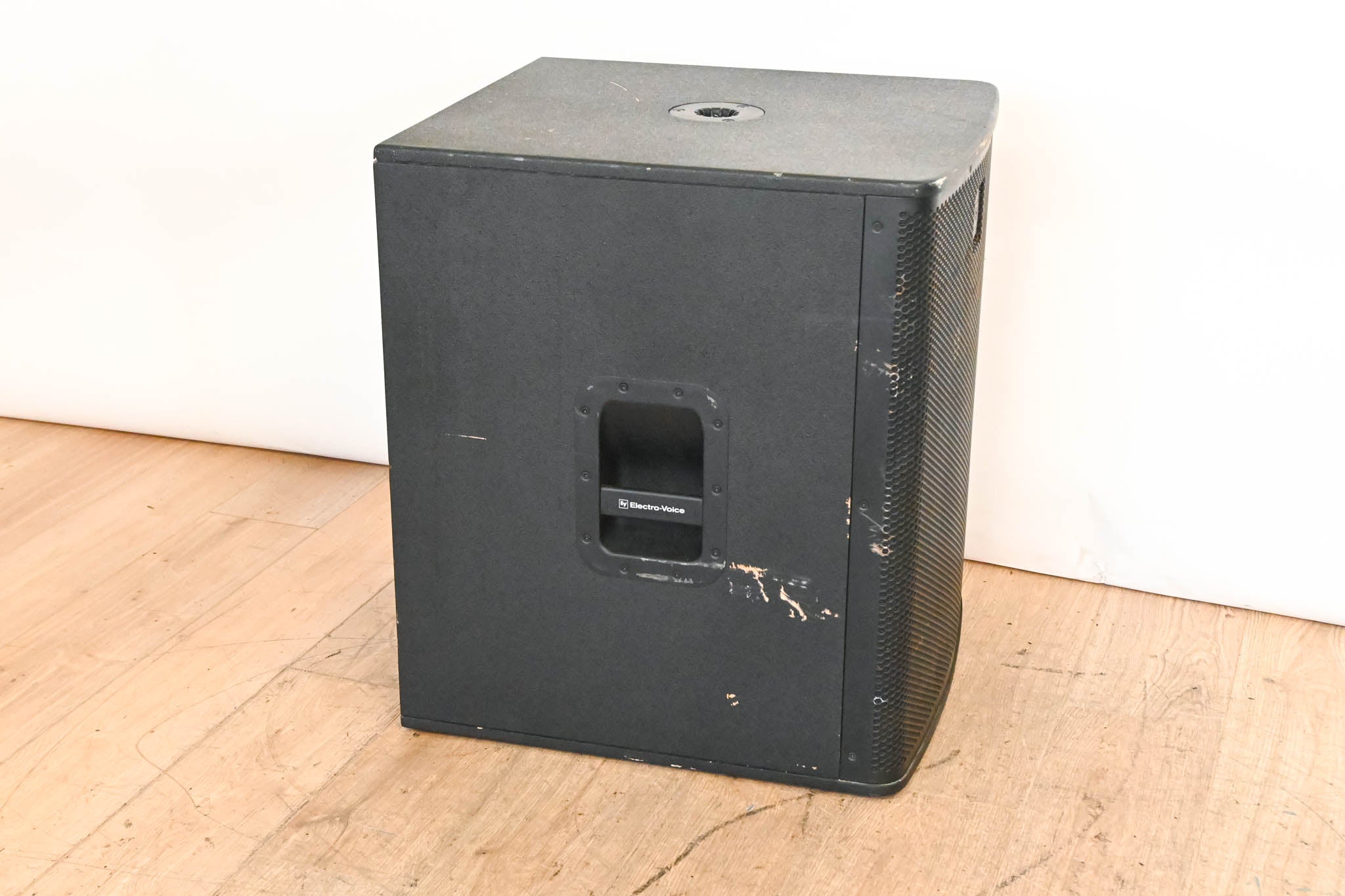 引取限定】Electro-Voice EV ELX118P パワード サブウーファー ペア
