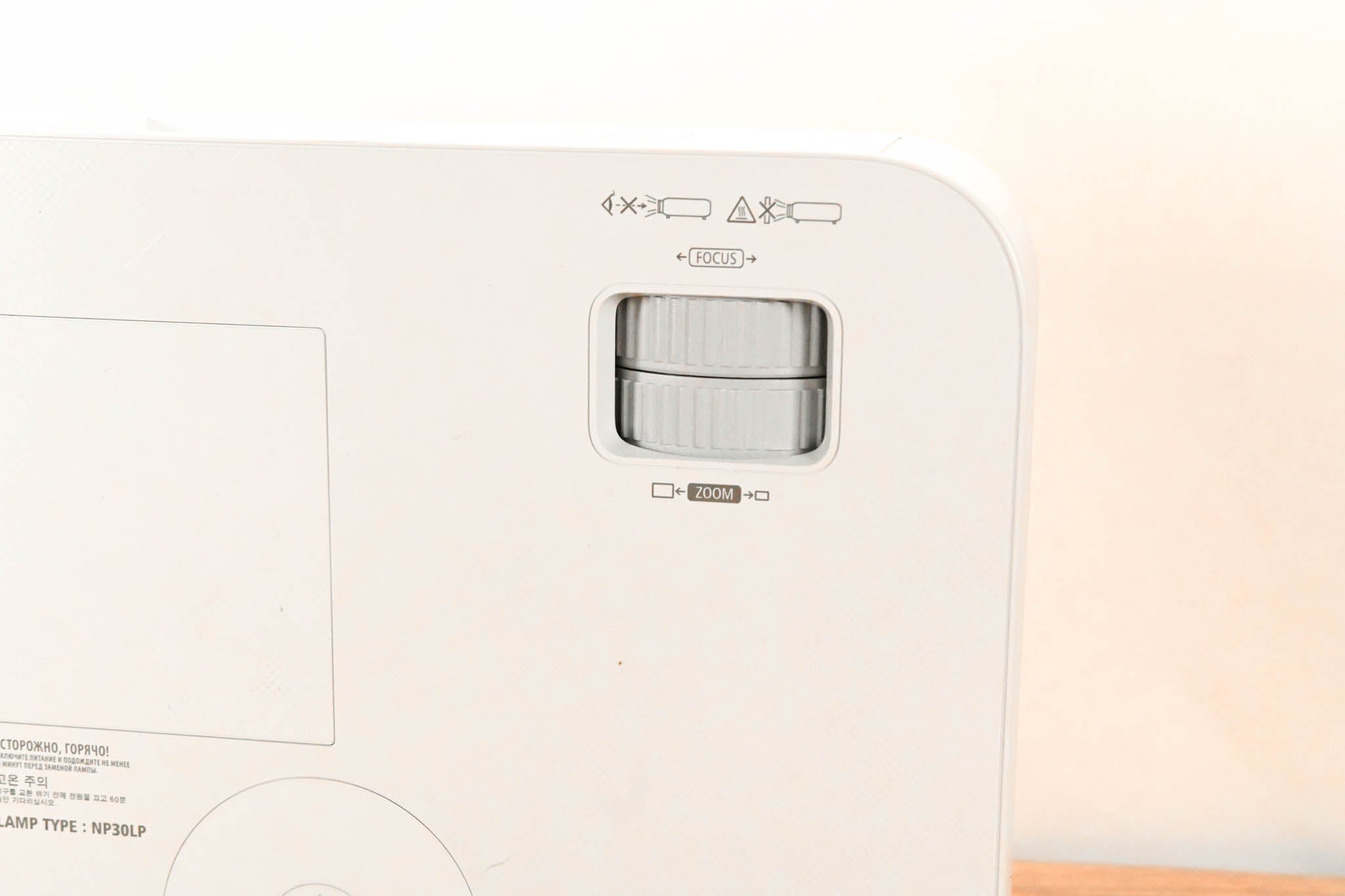 NEC NP-M402X 4,000-Lumen XGA Conference Room Projector