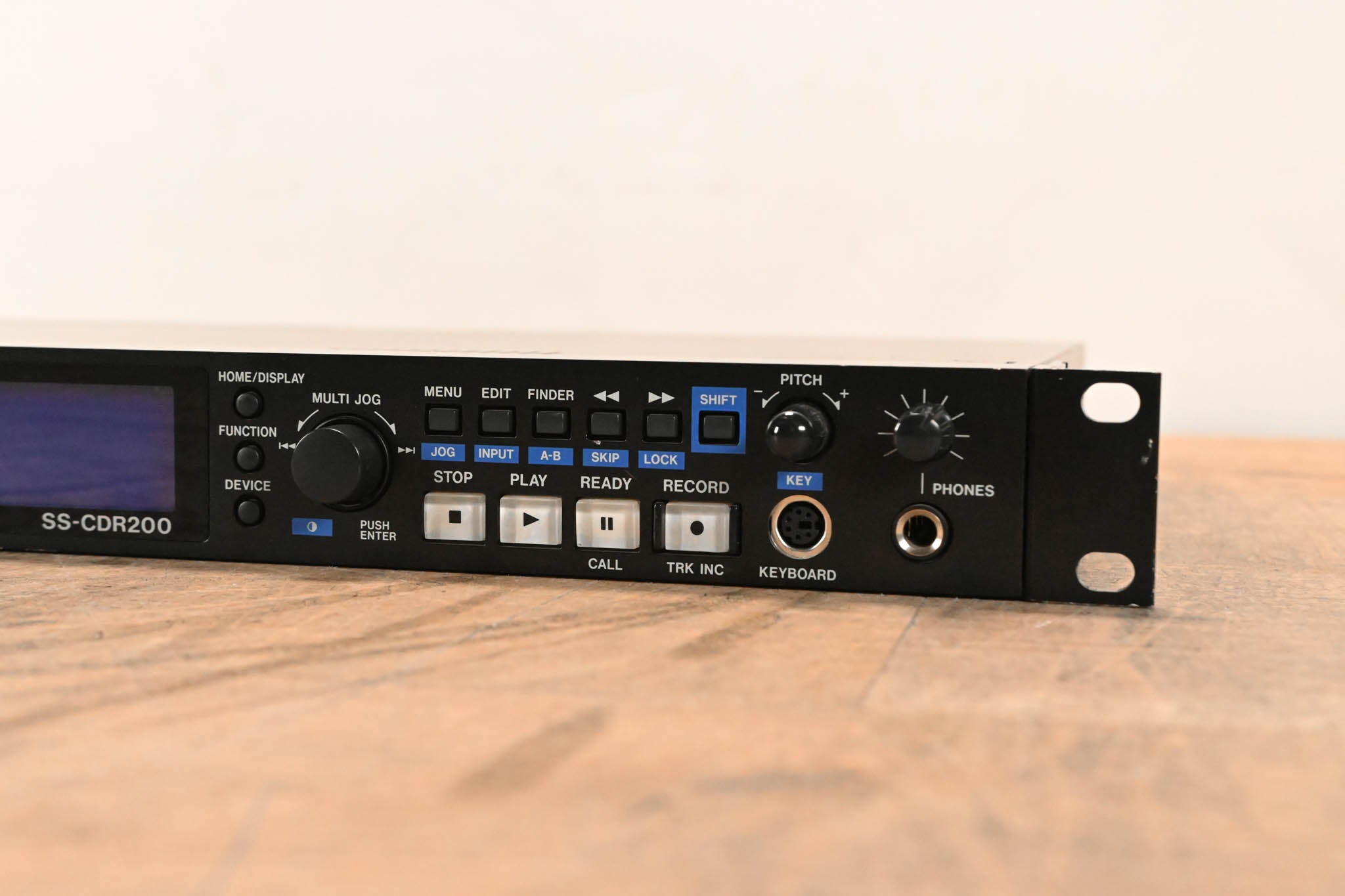 TASCAM SS-CDR200 Solid State and CD Digital Audio Recorder