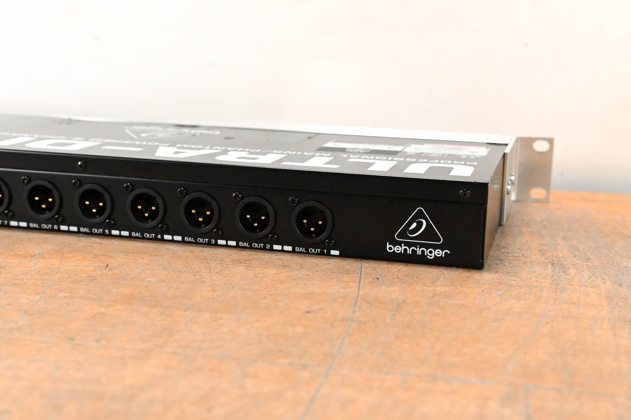 Behringer ULTRA-DI PRO DI800 8-Channel Active DI Box