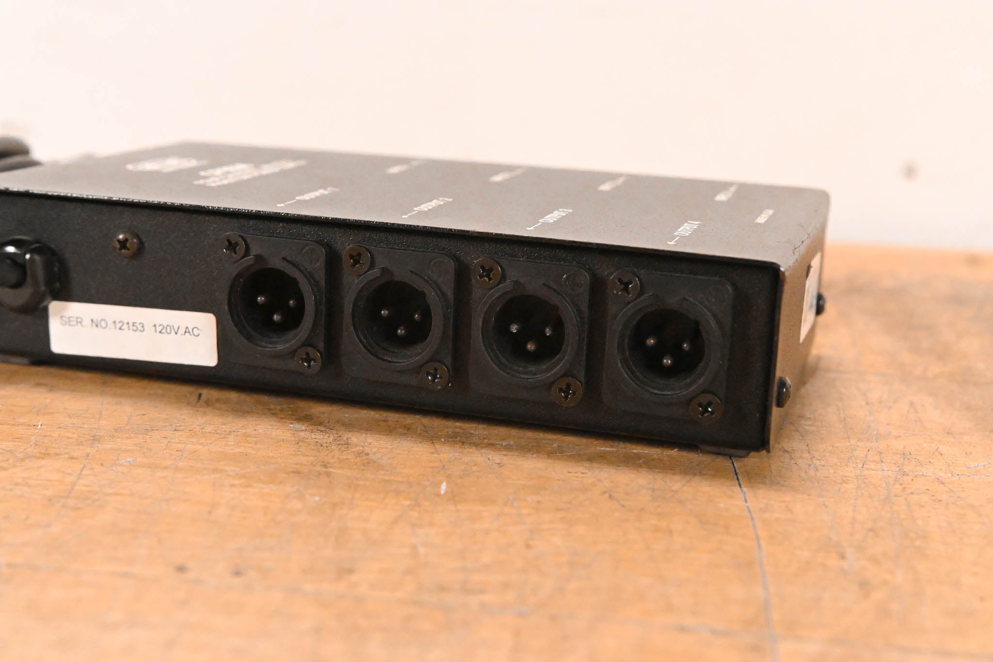 Audio-Technica CP8506 4-Channel 48V Phantom Power Supply