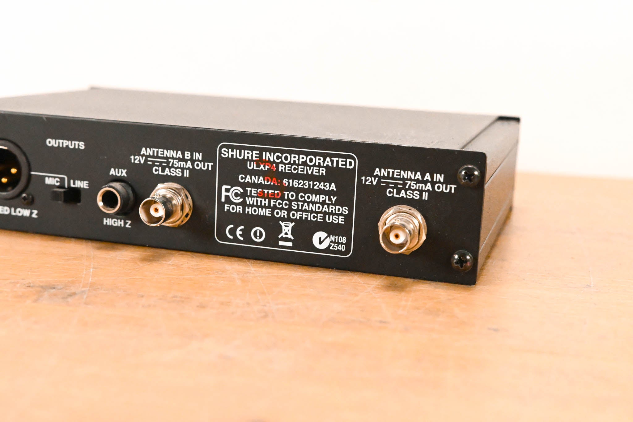 Shure ULXP24/58 Handheld Wireless System - J1 Band (NO POWER SUPPLY)