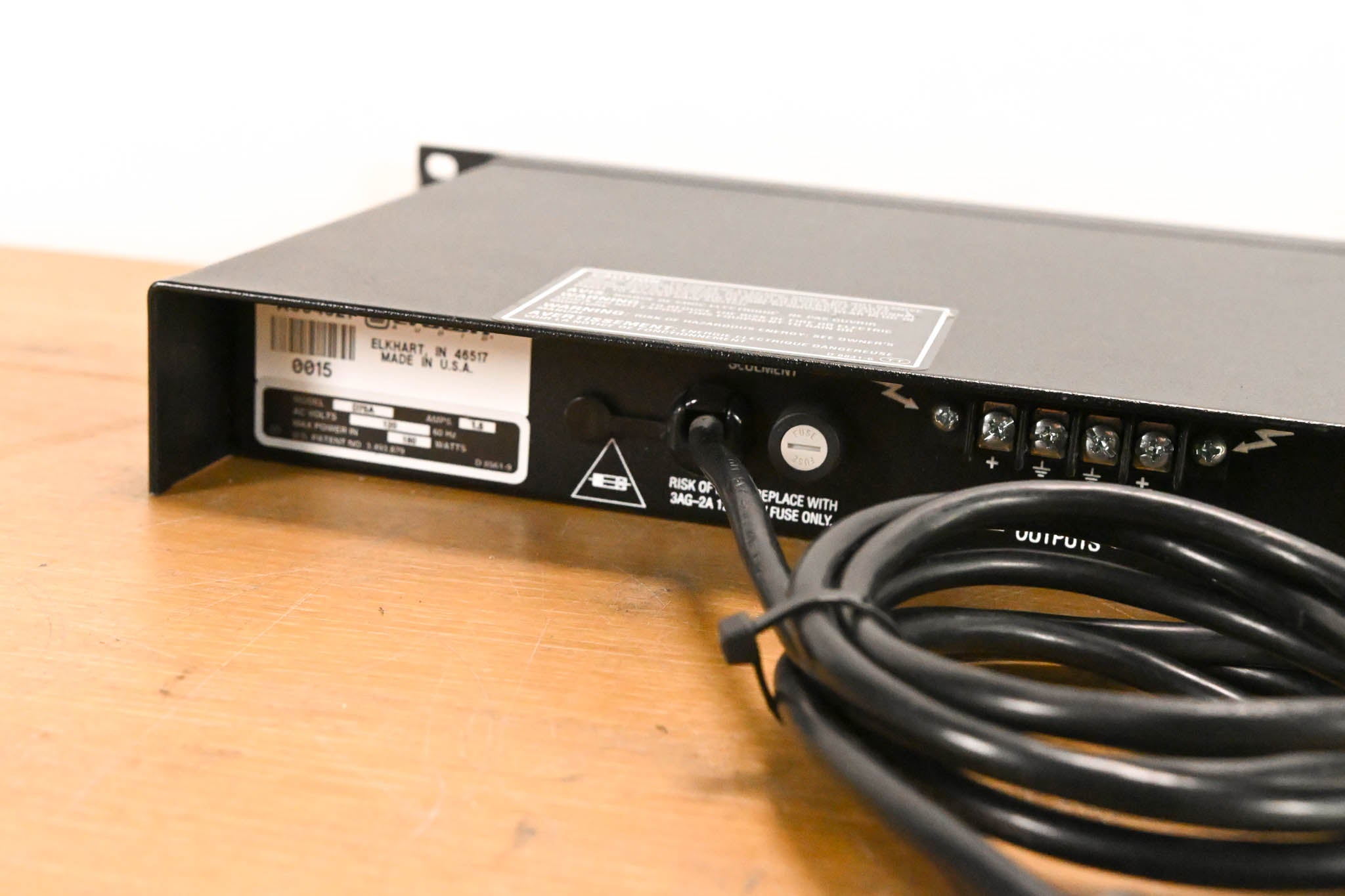 Crown D-75A 2-Channel Power Amplifier