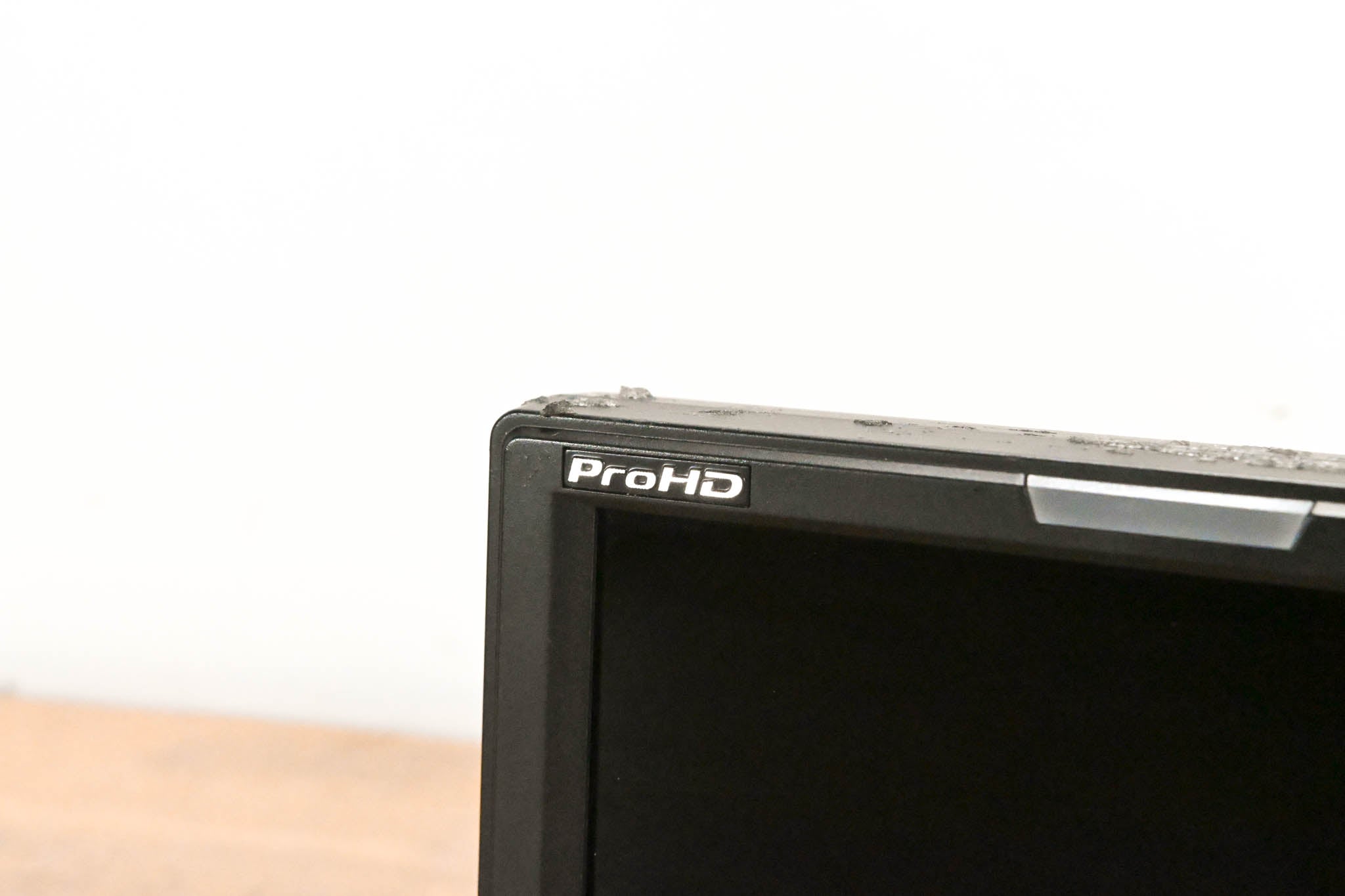 ProHD DT-X71HI 7" 3G SDI & HDMI LCD Monitor