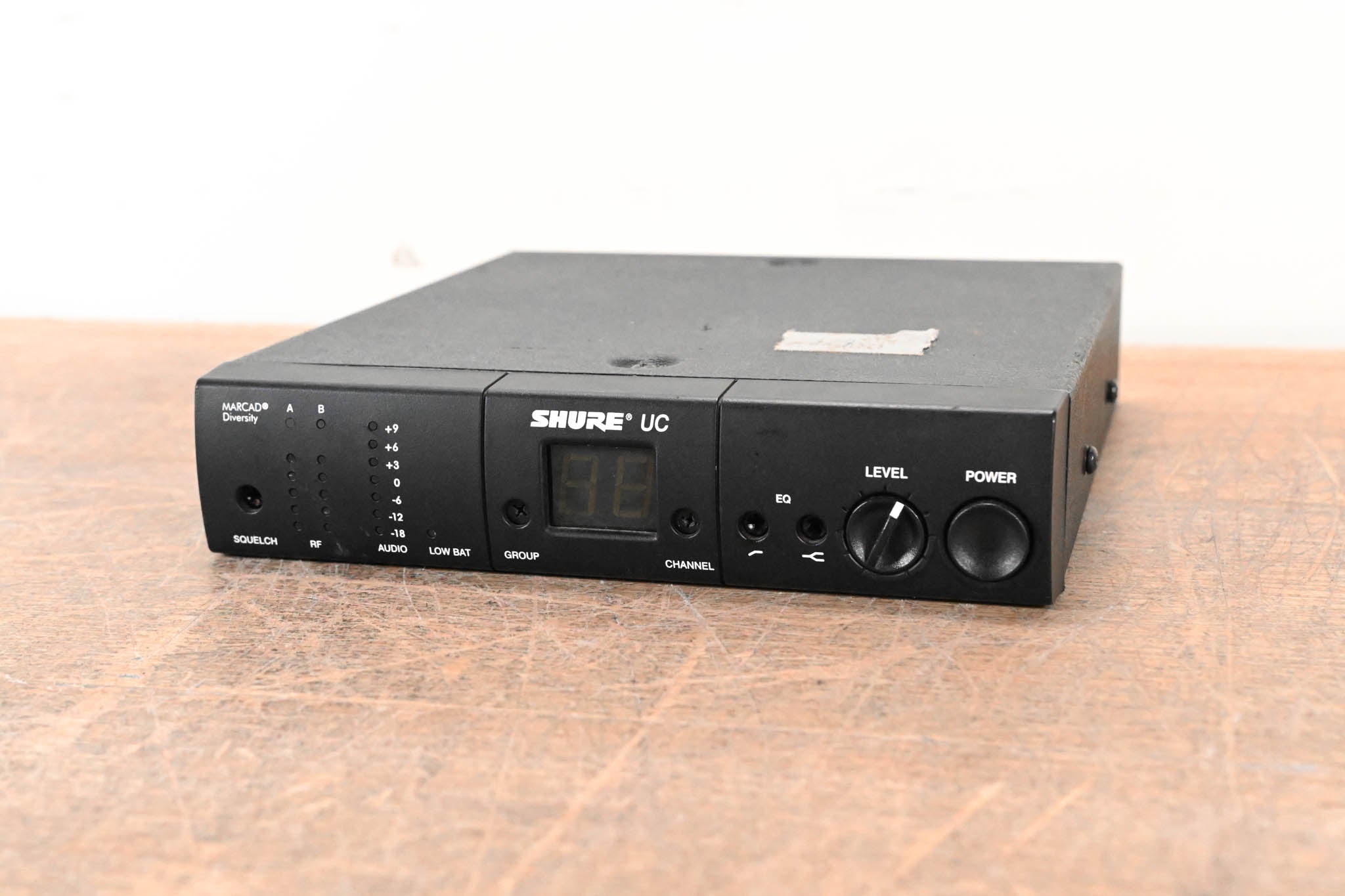 Shure UC4-UB Wireless Receiver - UB Band: 692-716 MHz (NO POWER SUPPLY)