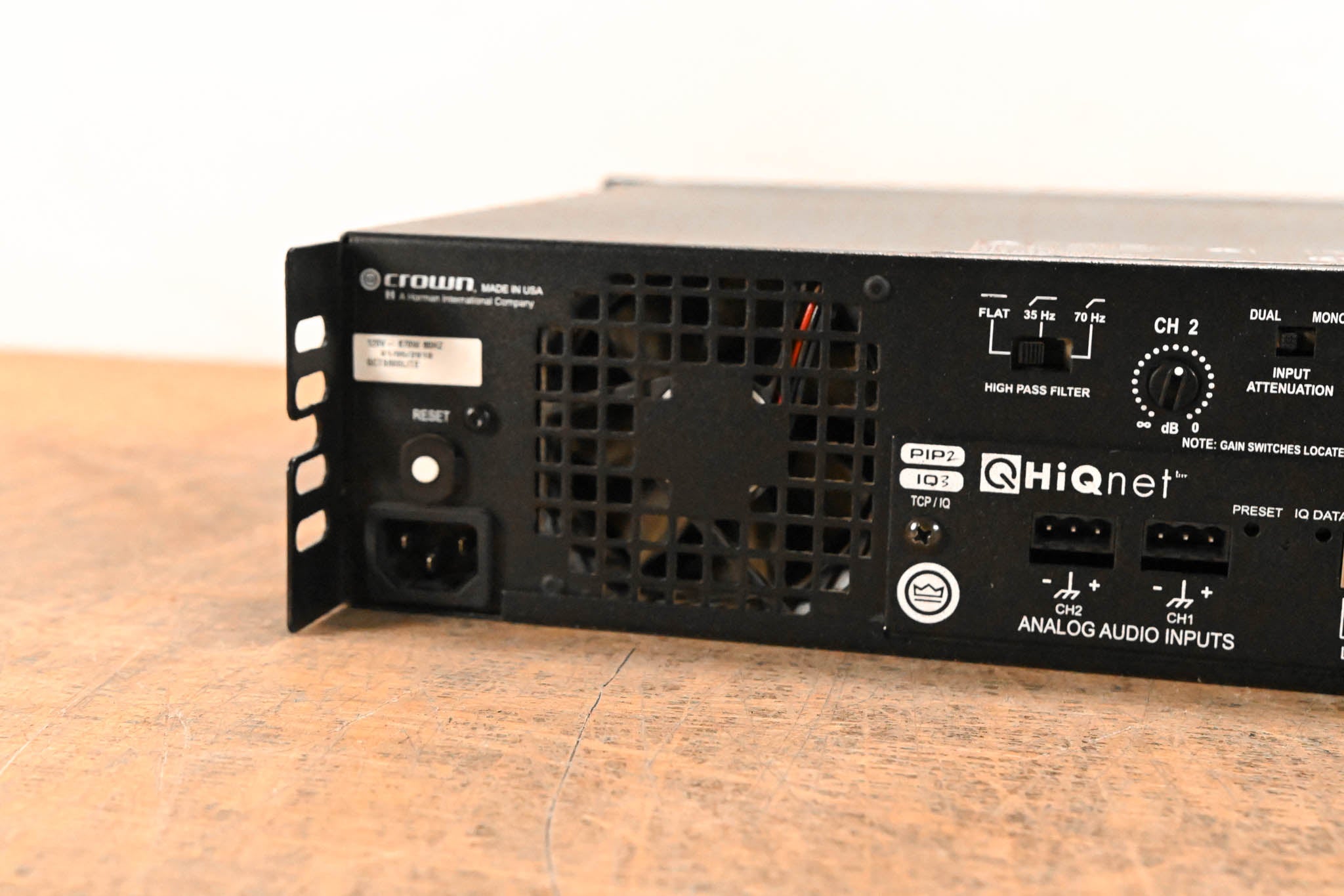 Crown CTs 600 Two-Channel 300W Power Amplifier