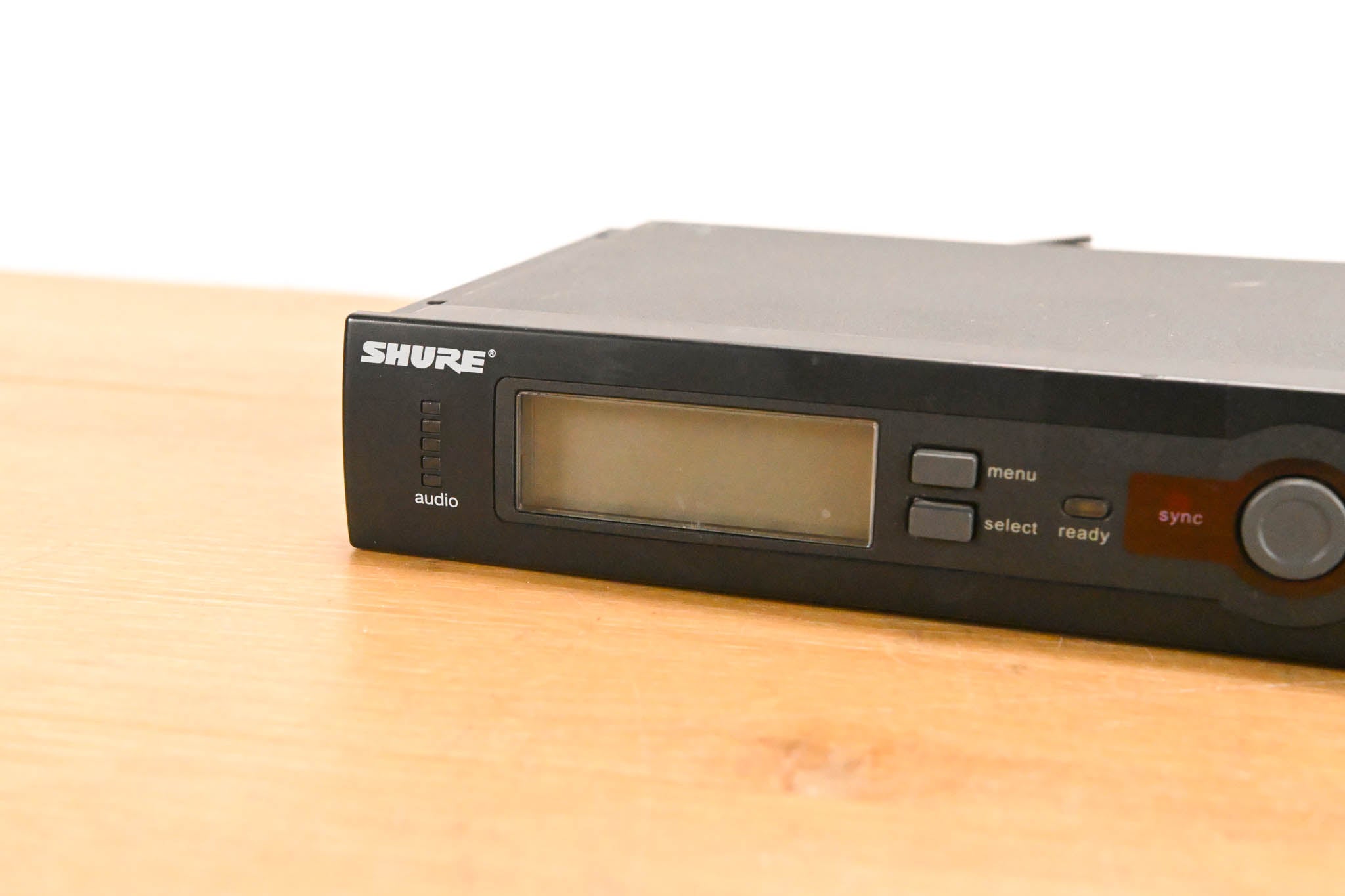 Shure SLX4 Wireless Receiver - H5 Band: 518-542 MHz (NO POWER SUPPLY)