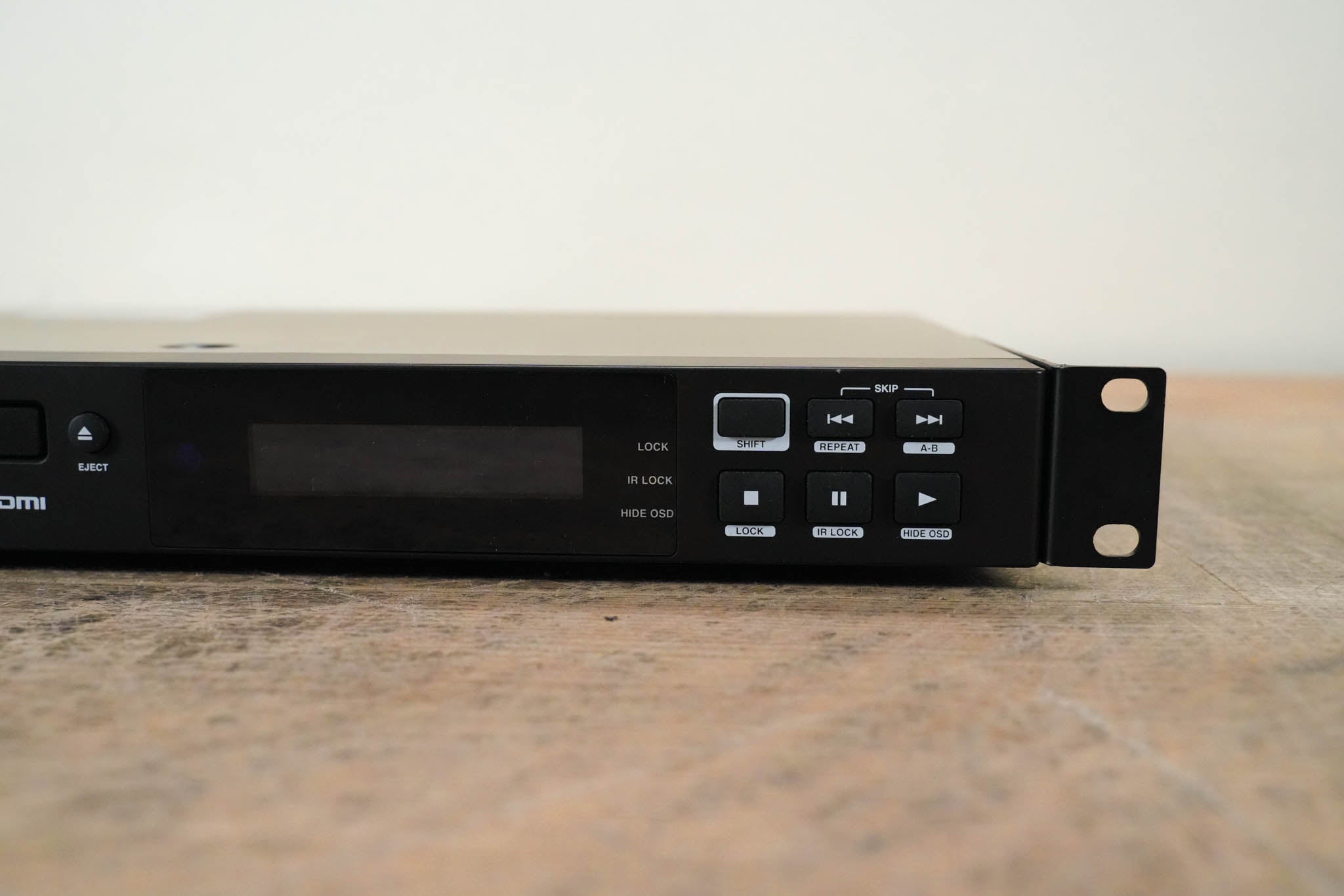 Denon DN-500BDMKII Professional Blu-Ray, DVD and CD/SD/USB Player