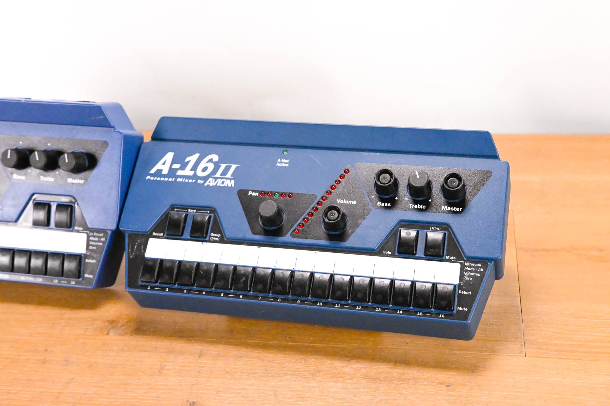 Aviom A-16II Personal Mixer (PAIR)