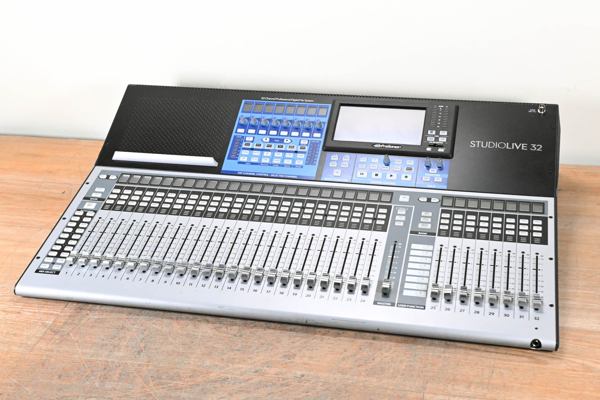 PreSonus StudioLive 32 32-Channel Digital Mixer with USB