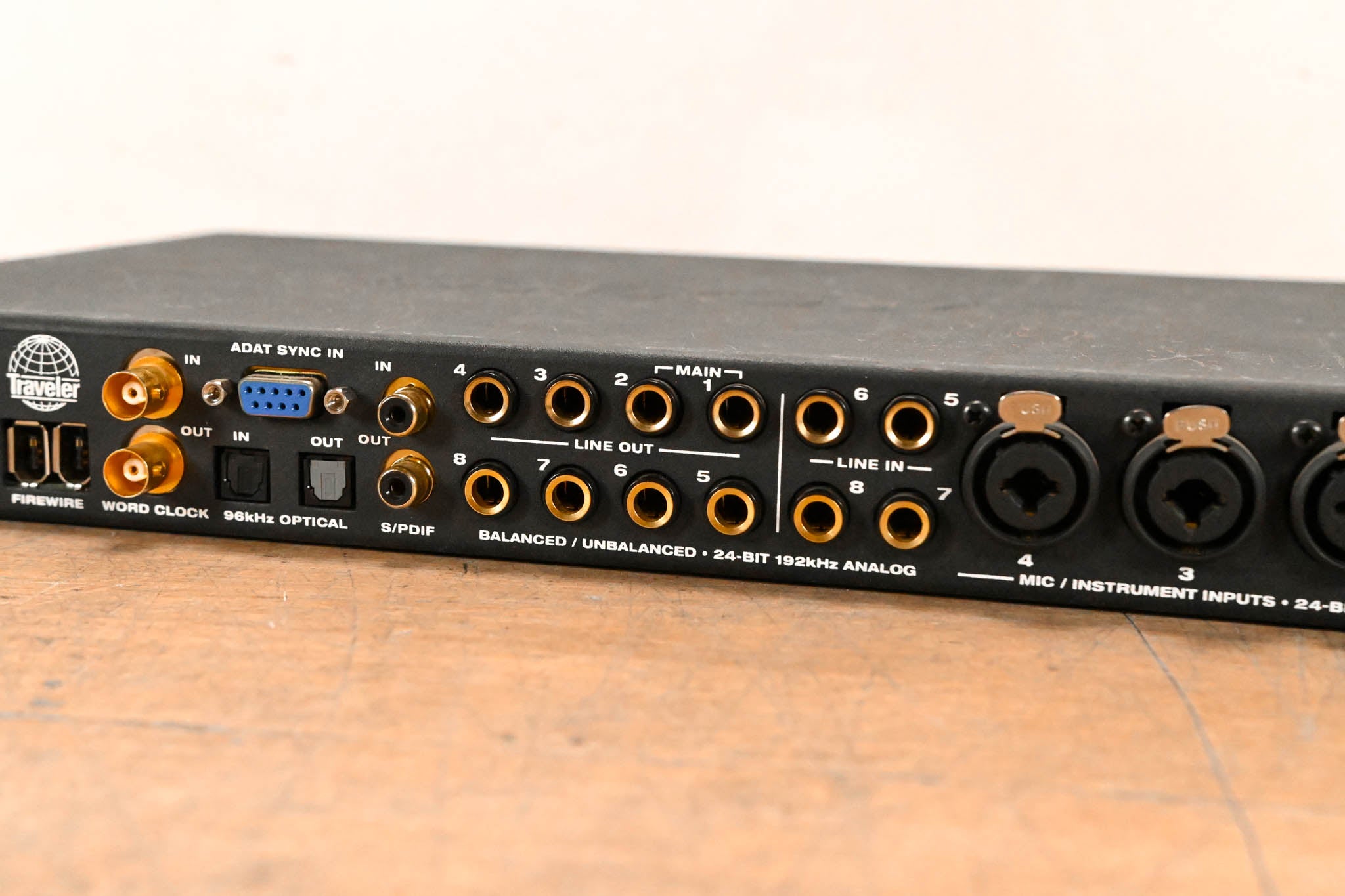MOTU Traveler Mk1 FireWire Audio Interface (NO POWER SUPPLY)