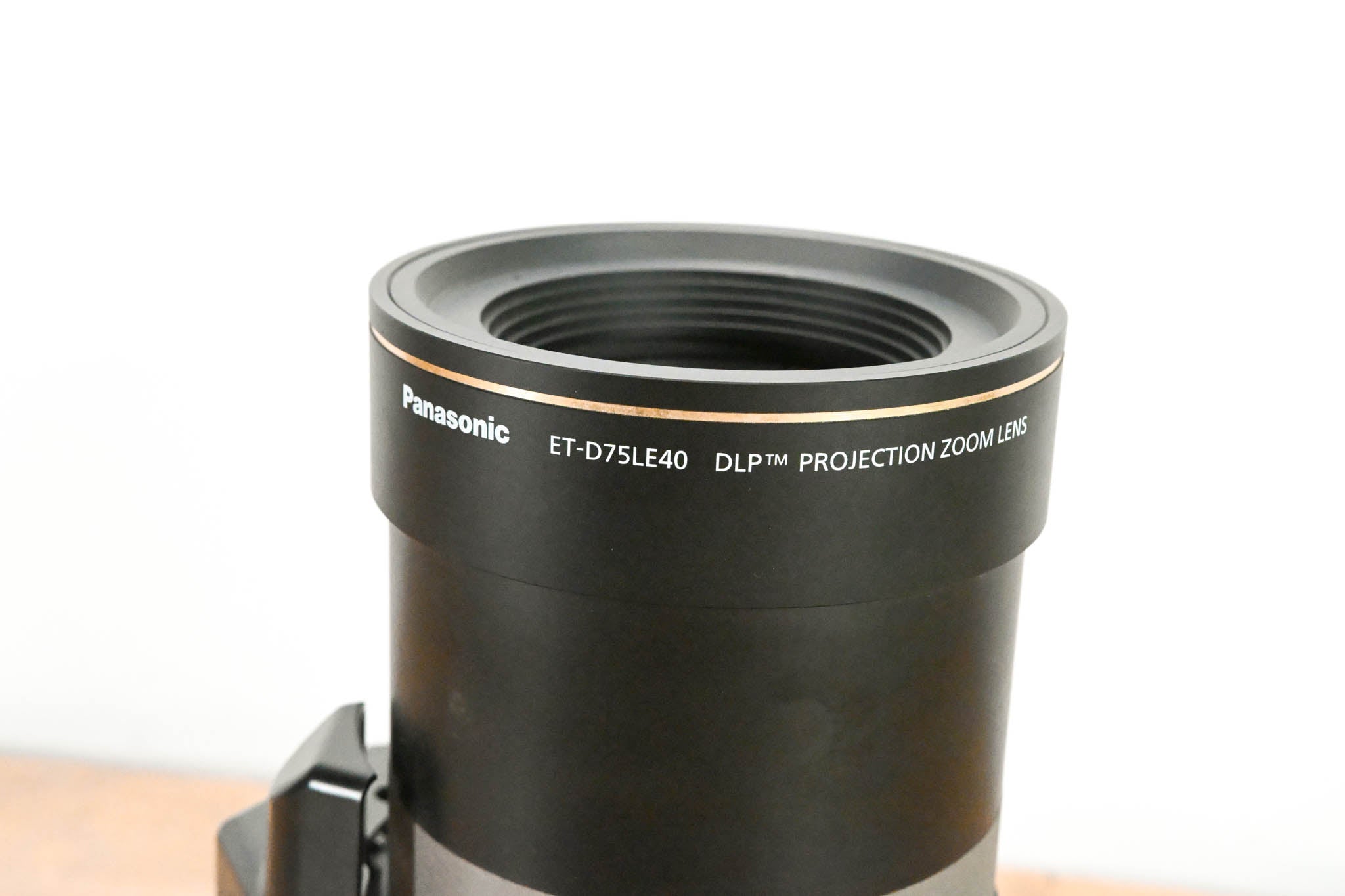 Panasonic ET-D75LE40 Zoom Lens for 3-Chip DLP Projector