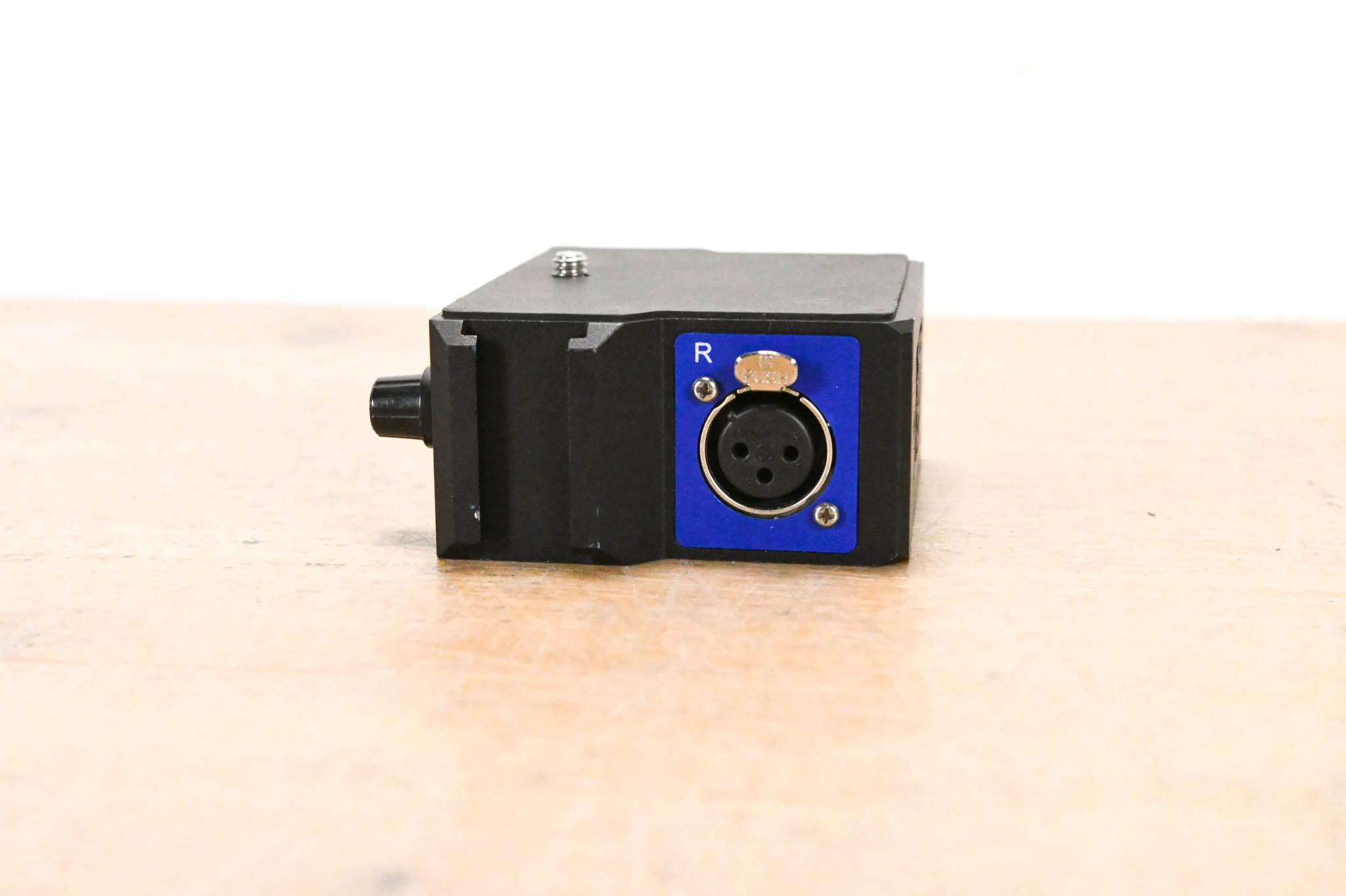 Beachtek DXA-Micro Pro Active XLR Compact Adapter