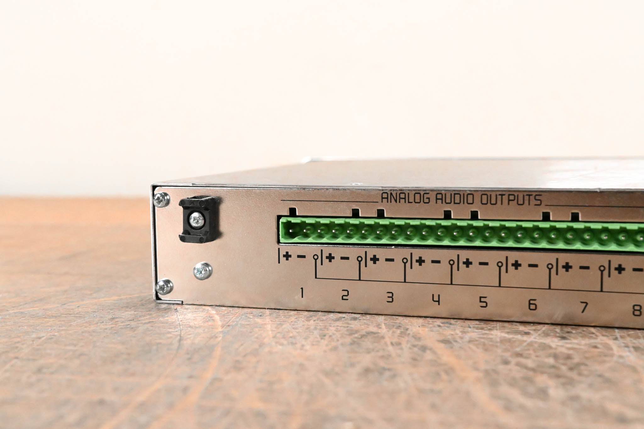 Digigram EtherSound ES8OUT TB Ethernet Audio Bridge