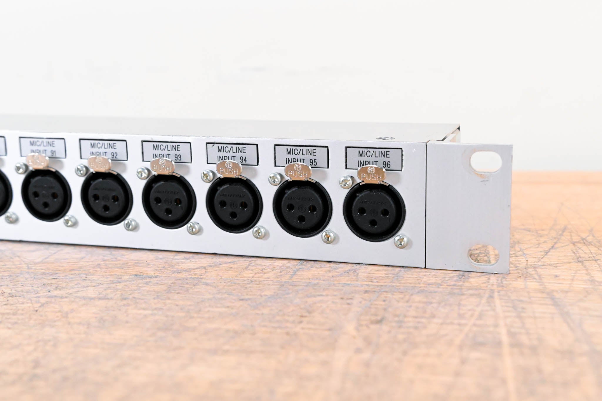 Studer D21m Modular I/O - 16x Mic/Line Inputs to 4x DB25 Connectors