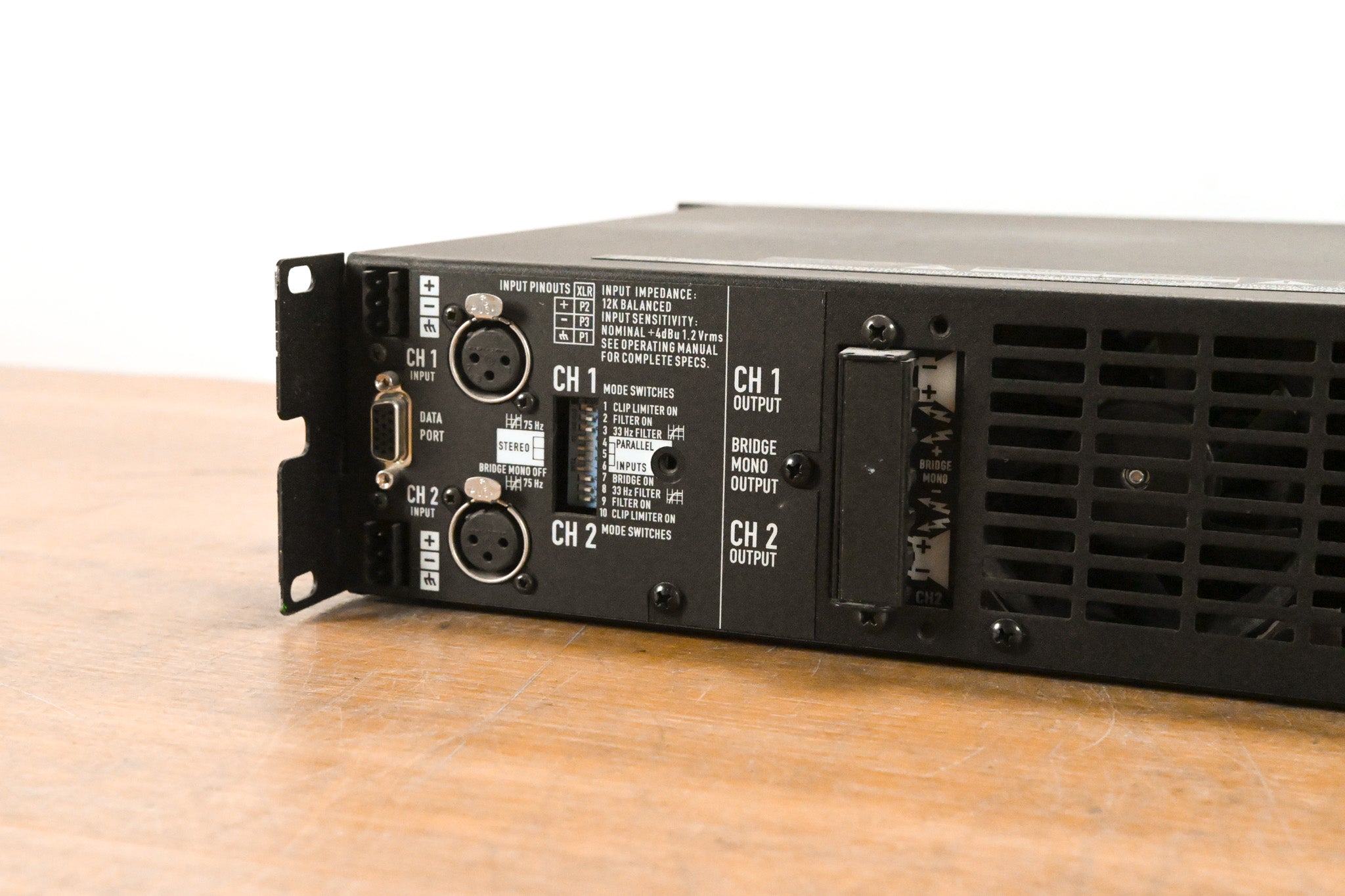 QSC CX302 2-Channel Power Amplifier