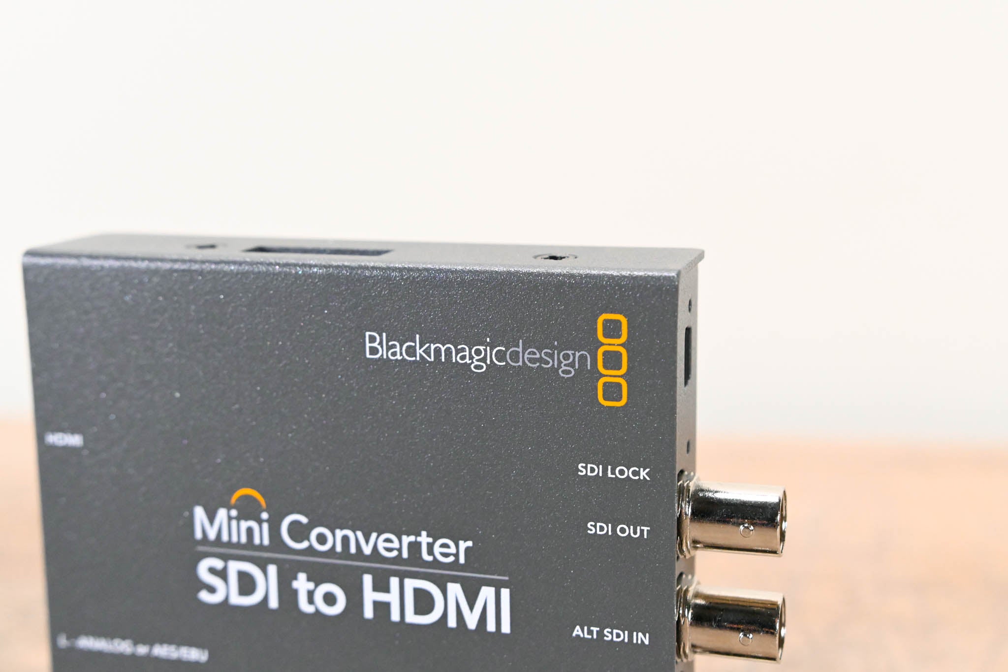 Blackmagic Design Mini Converter - SDI to HDMI (NO POWER SUPPLY)