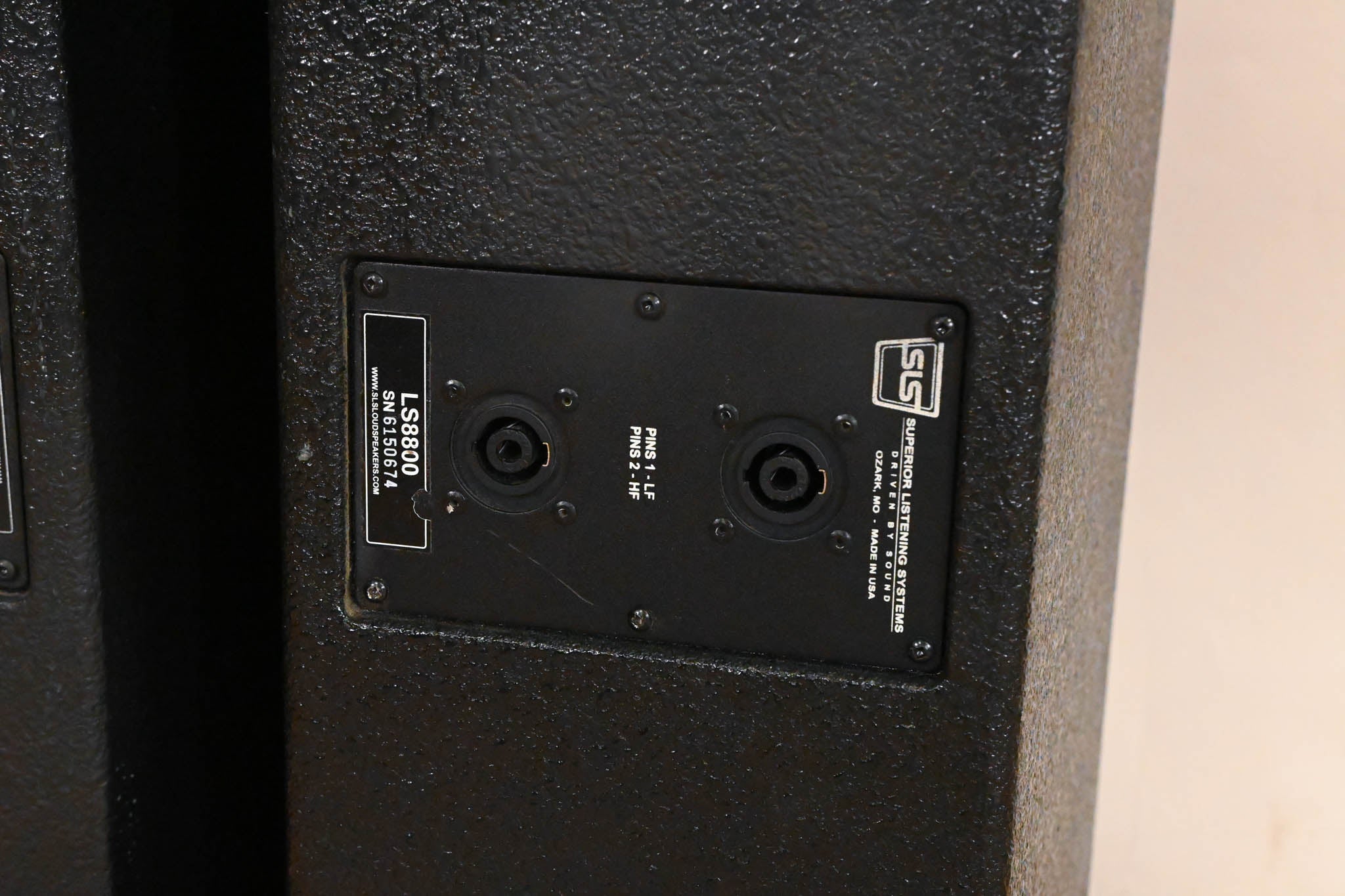 SLS LS8800 Full-Range Line Array Module (PAIR)