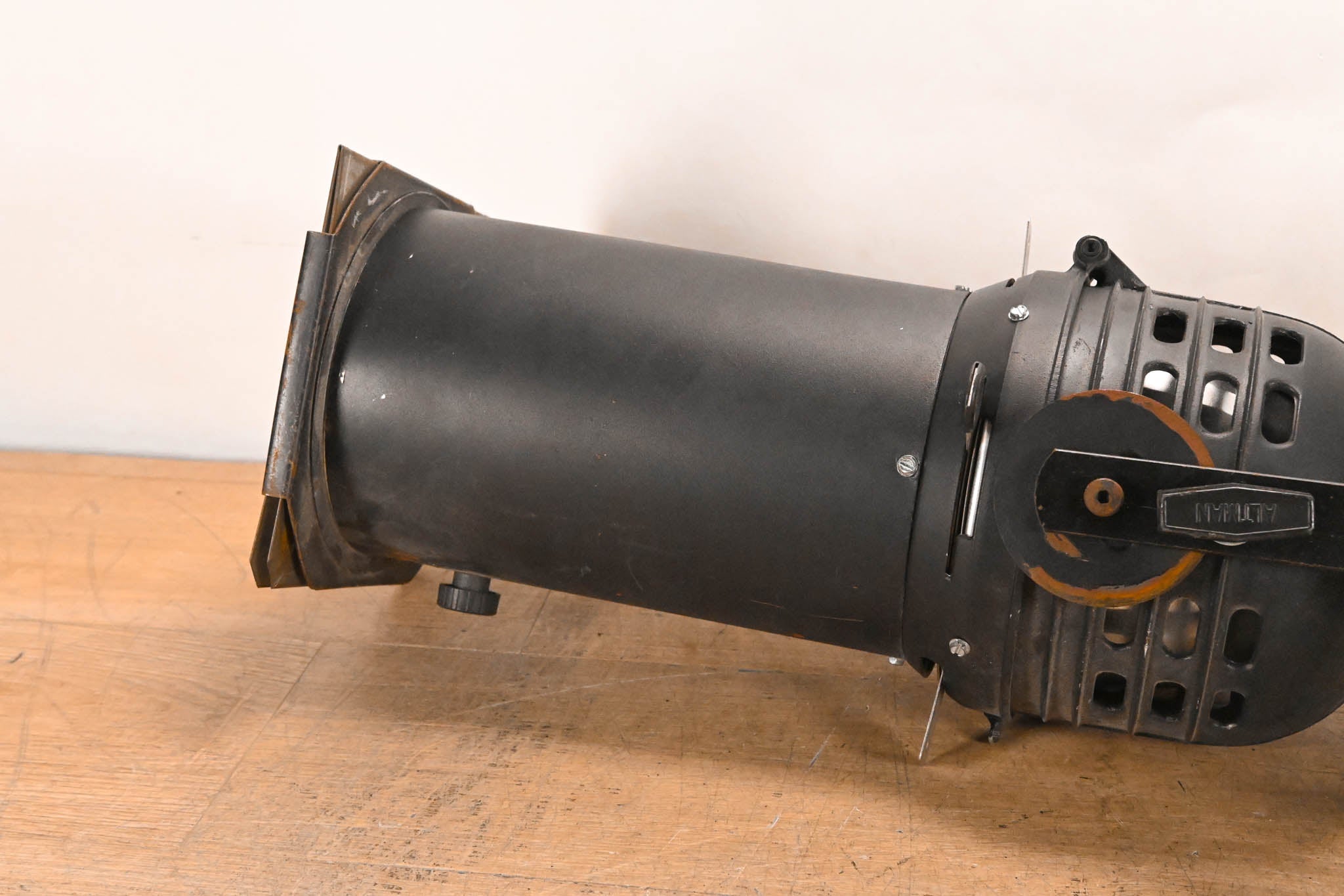 Altman 360Q 6" x 12" 750W Ellipsoidal Light