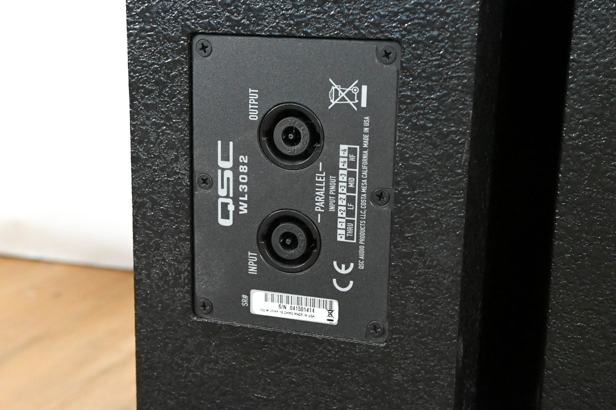 QSC WL3082 WideLine-8 3-Way Line Array Loudspeaker (PAIR)