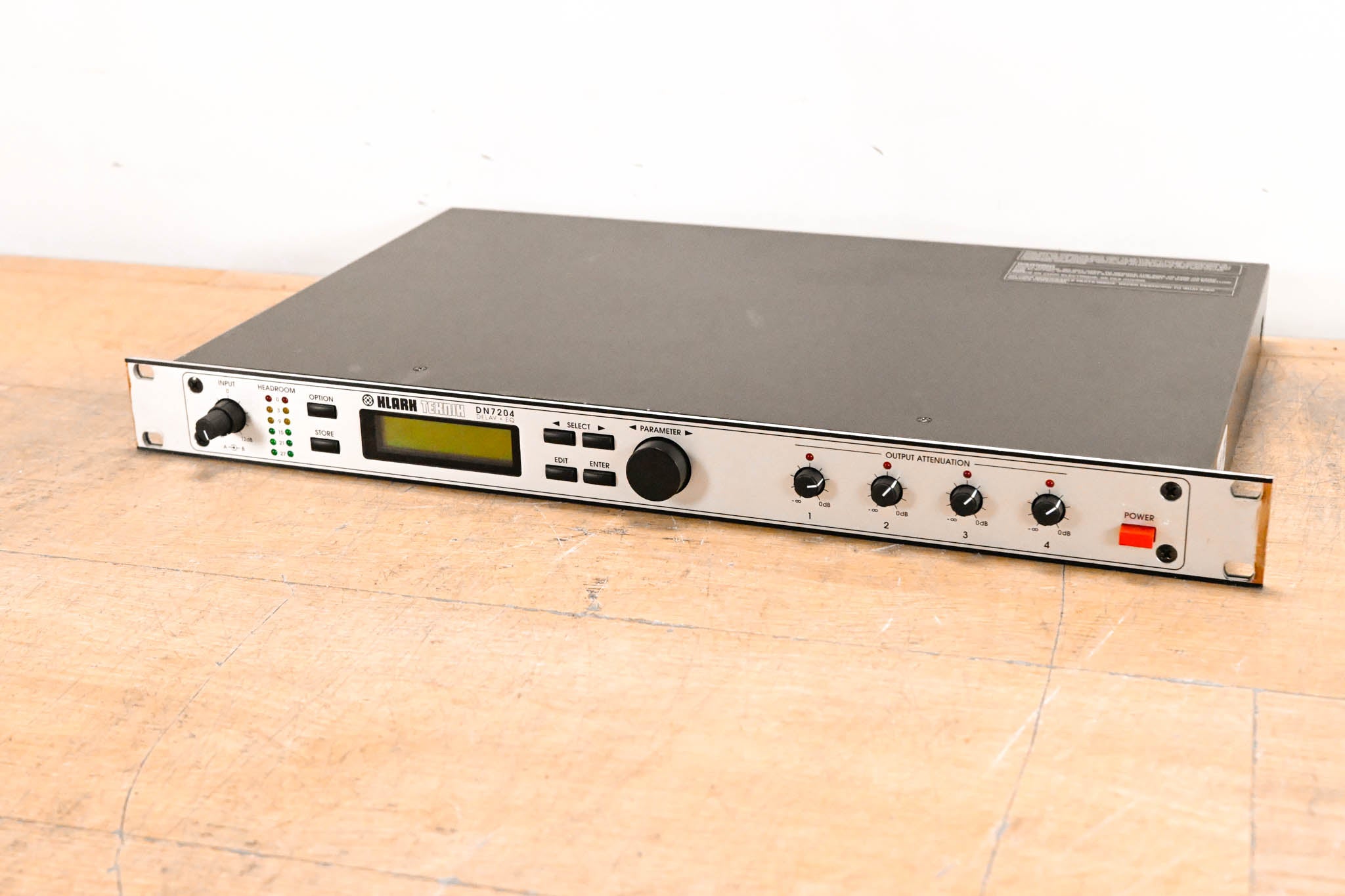 Klark Teknik DN7204 Digital Delay and EQ