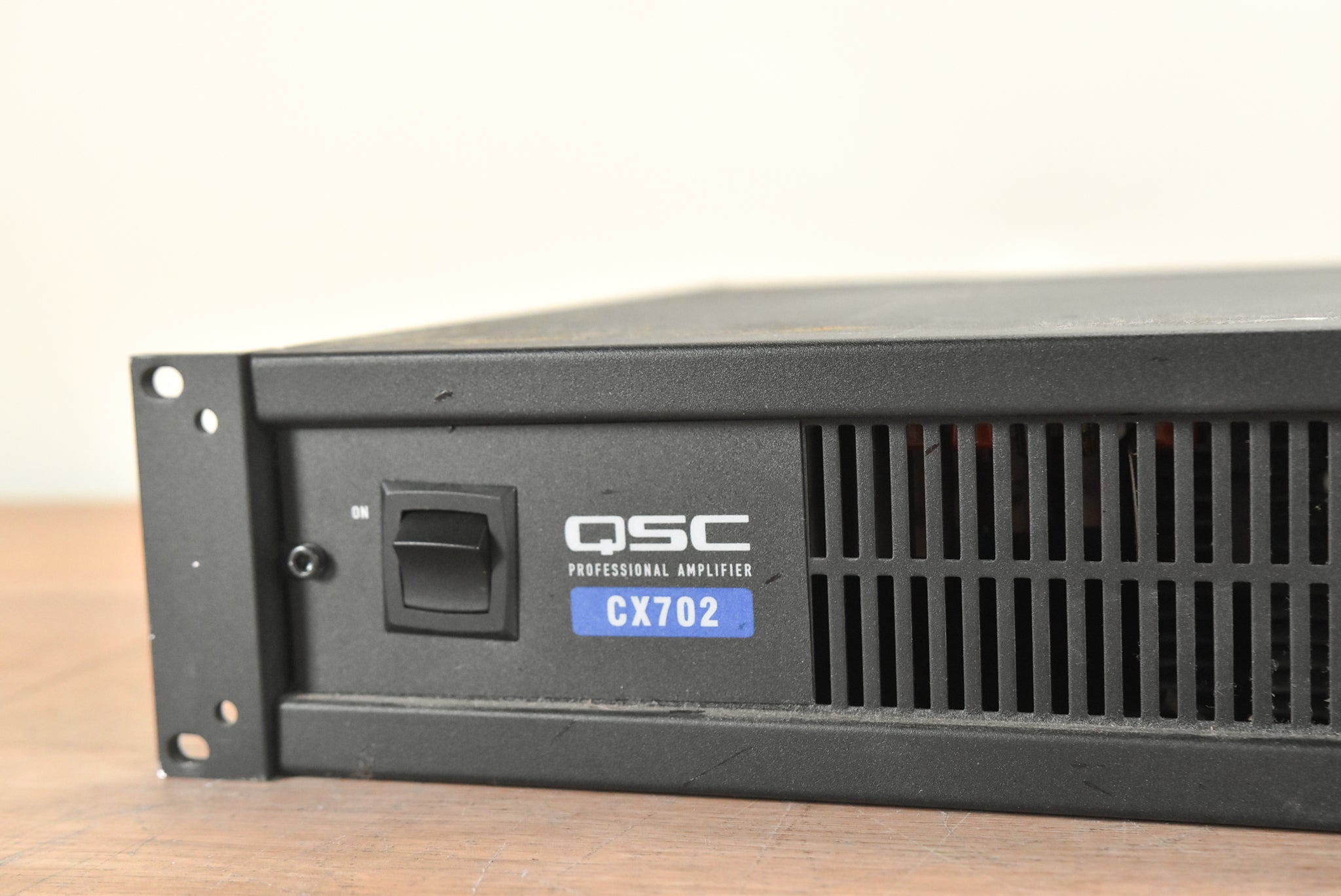 QSC CX702 2-Channel 700W Power Amplifier