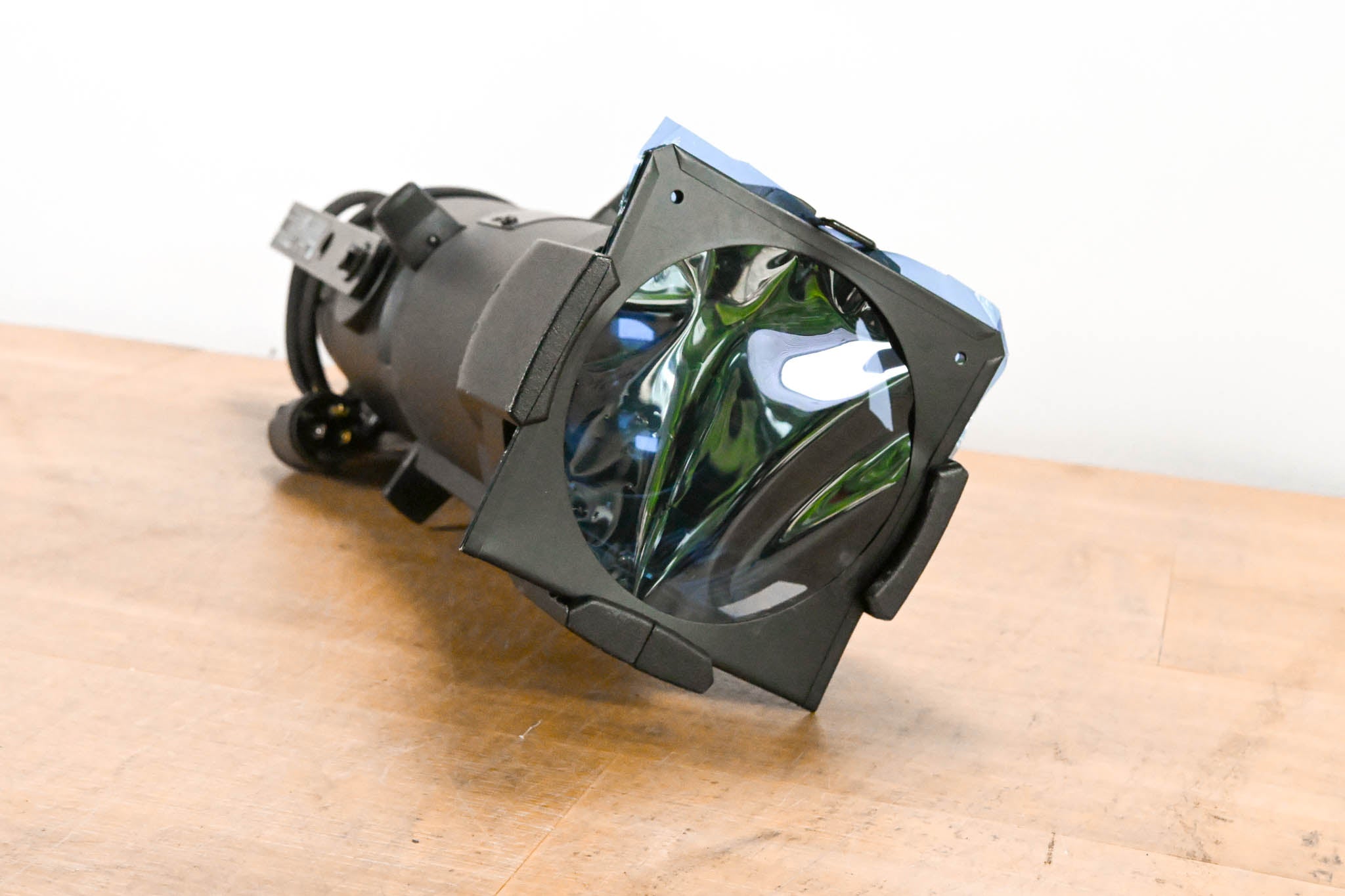 ETC Source Four Jr 26 Degree 575 Ellipsoidal Light