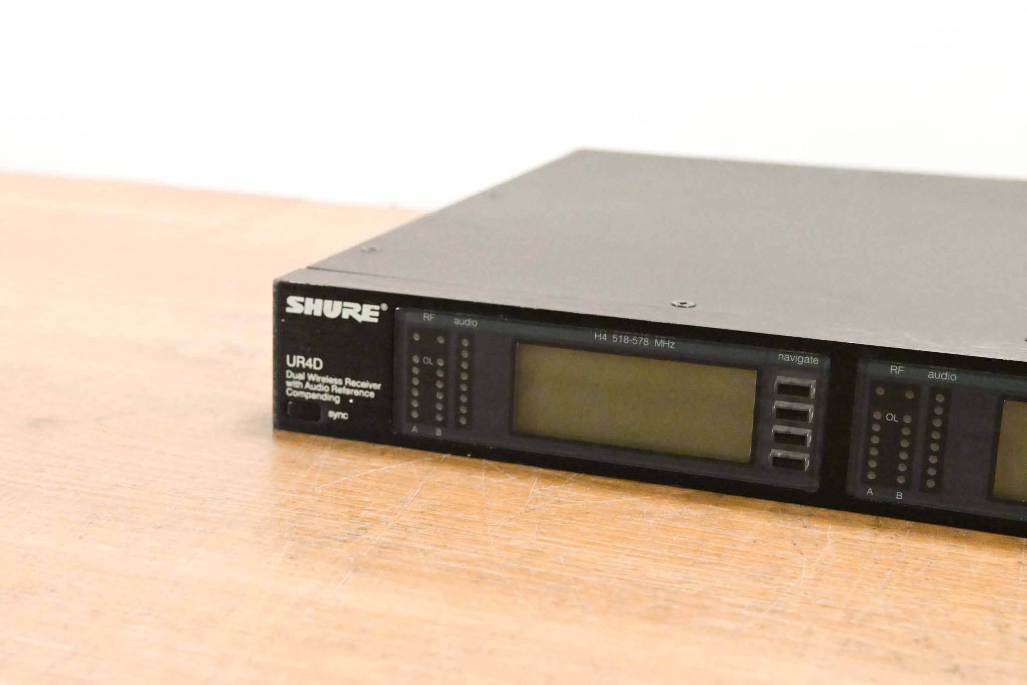 Shure UR4D Dual-Channel UHF Wireless Receiver - H4 Band: 518-578 MHz