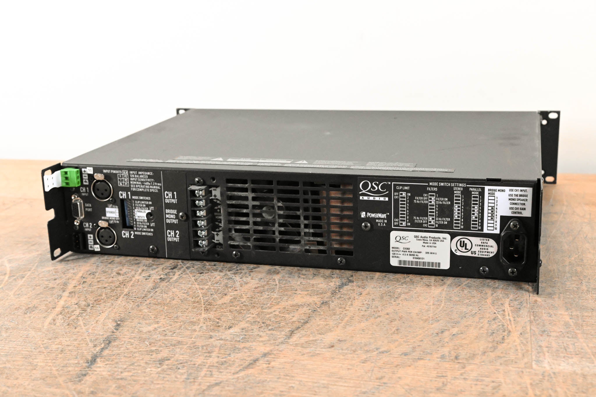 QSC CX302 2-Channel Power Amplifier