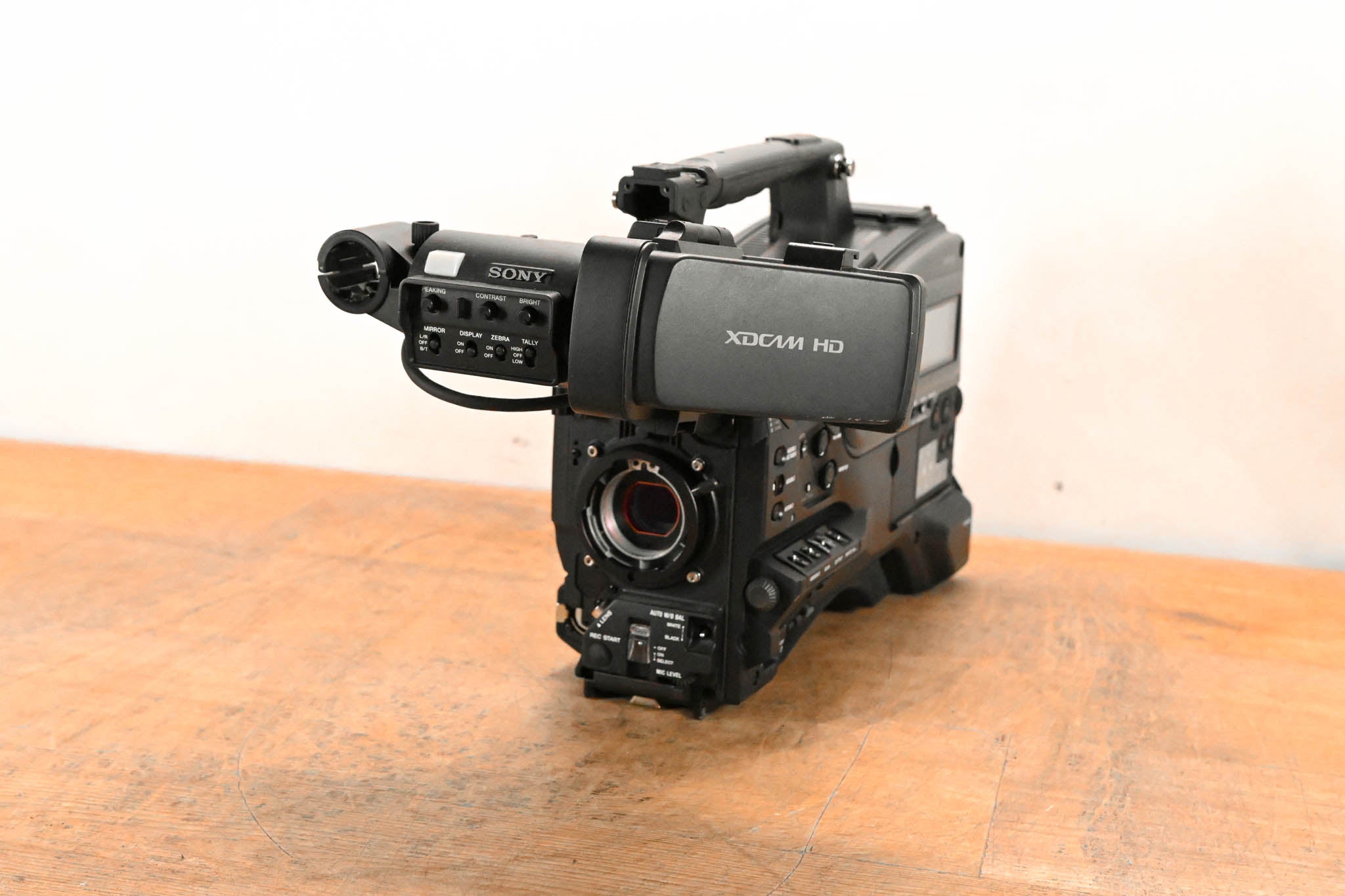 Sony PMW-350 XDCAM EX Camcorder with CBK-VF01 Viewfinder