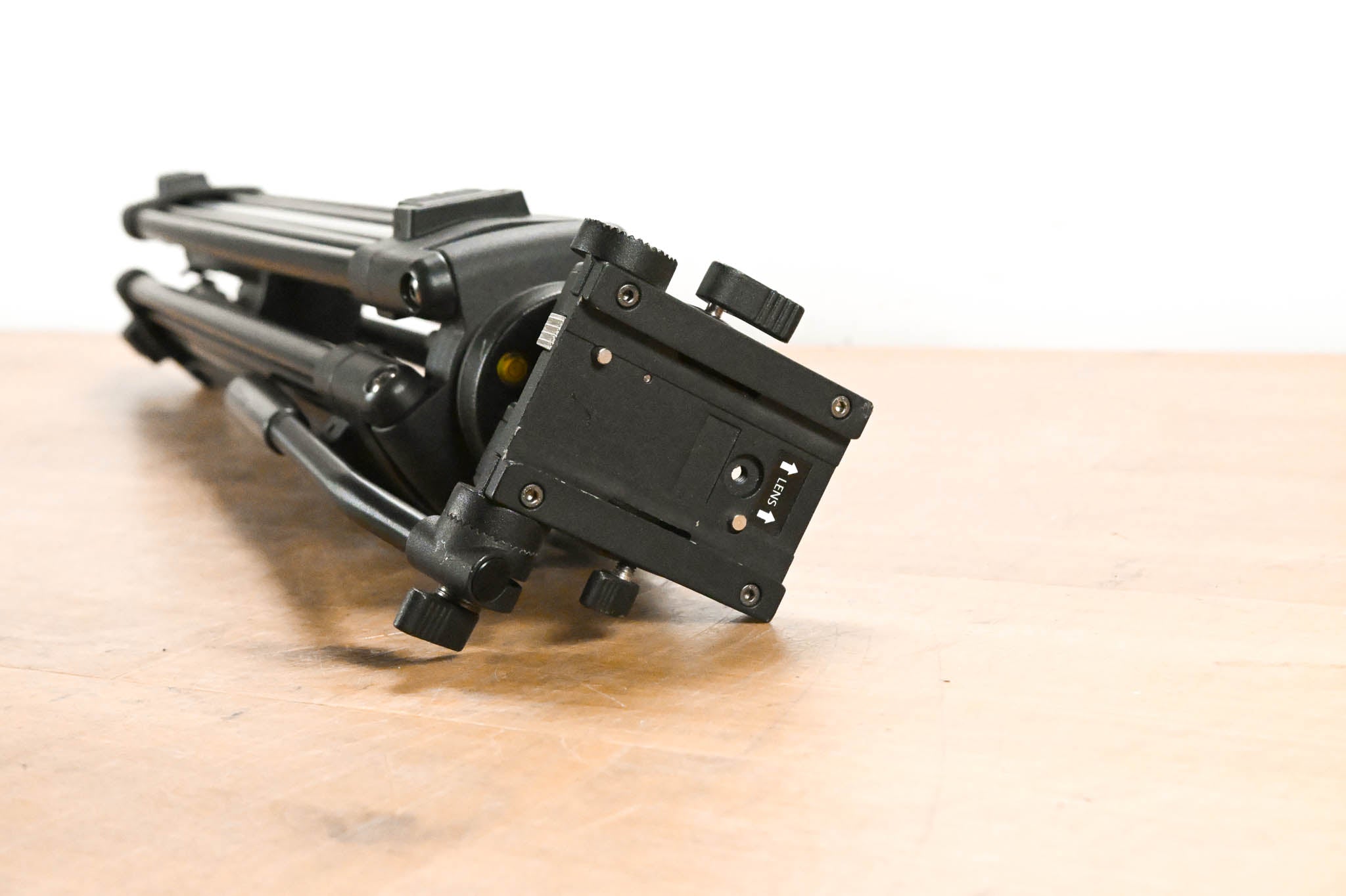 Pearstone VT-2500B Video Tripod System
