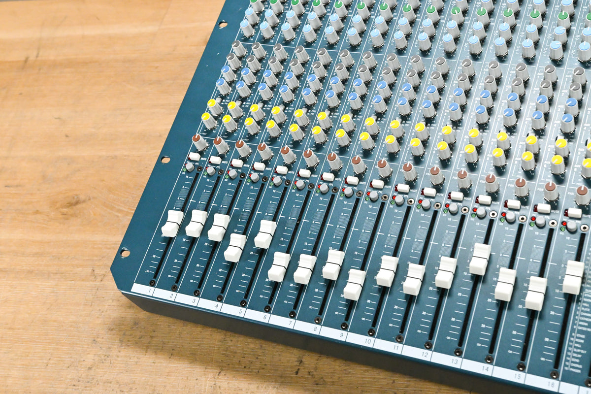 Allen & Heath MixWizard WZ3 16:2 16-Channel Analog Mixer
