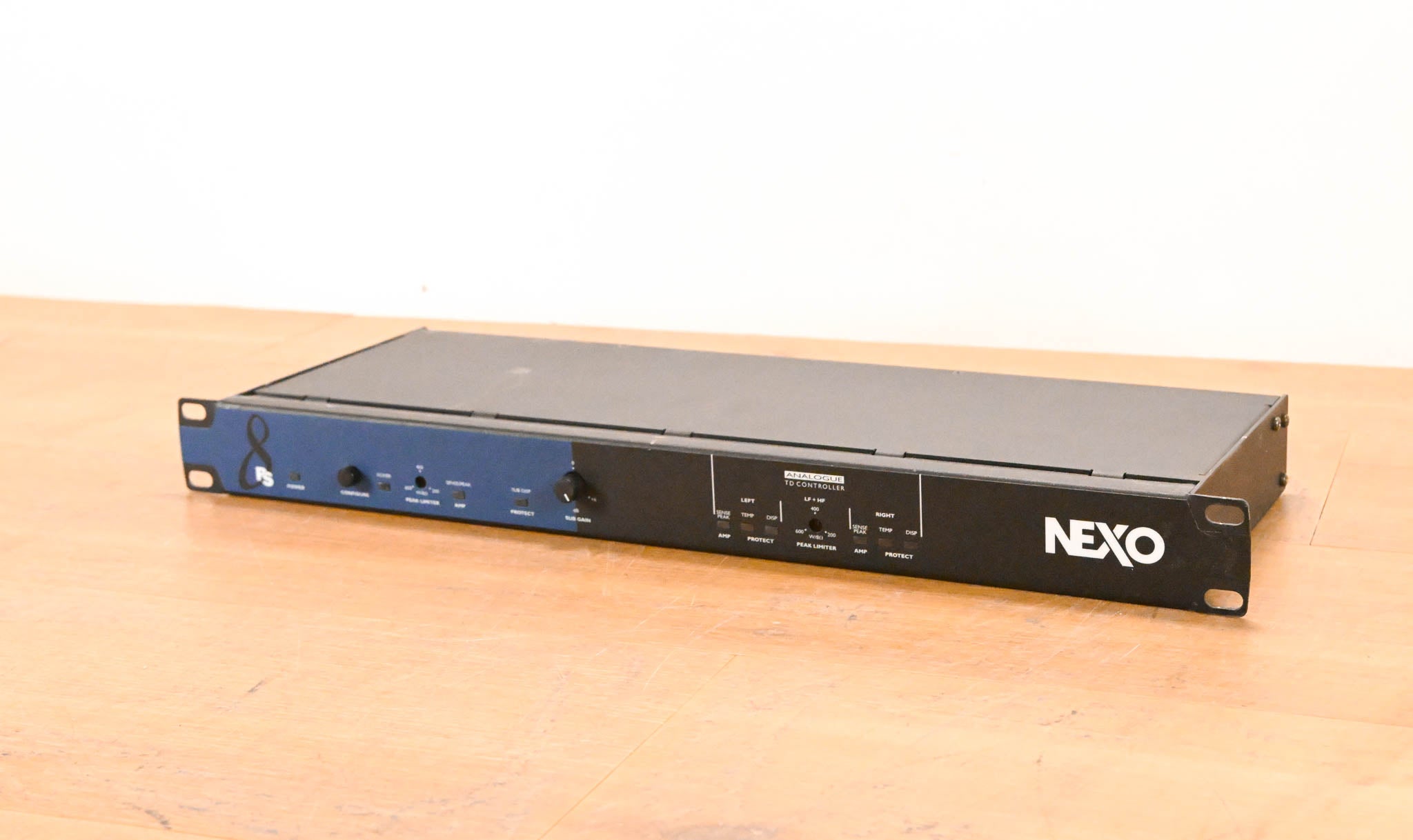 NEXO PS8 TDController Advanced Analog Processor