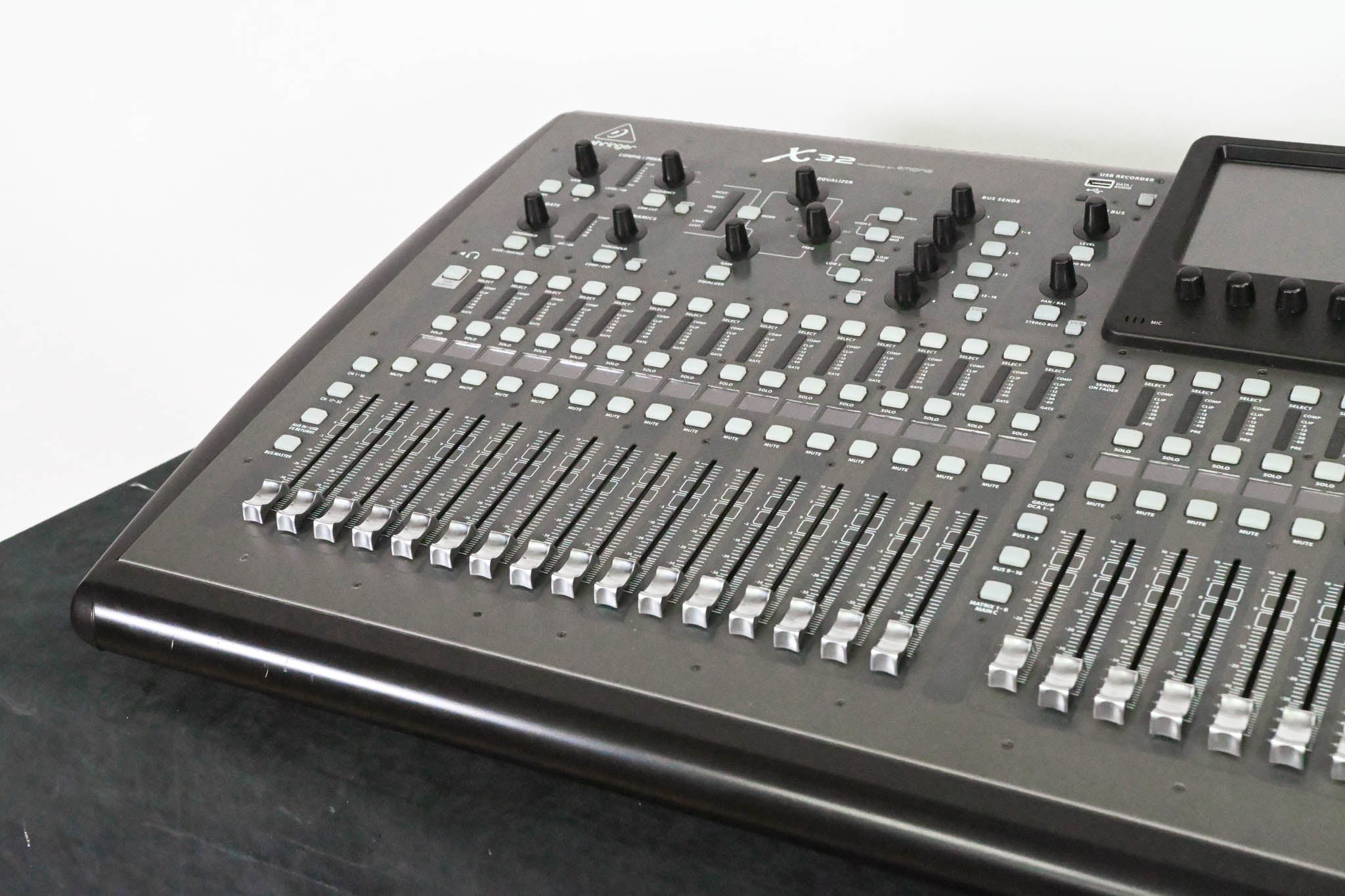 Behringer X32 40-Channel Digital Mixing Console