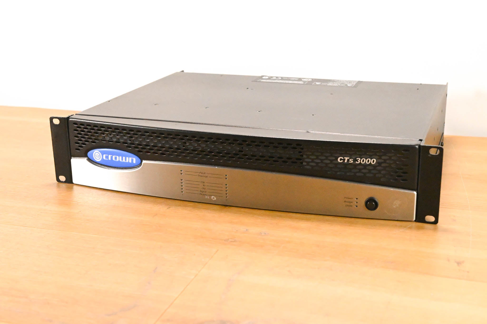 Crown CTs 3000 Two-Channel 1500W Power Amplifier